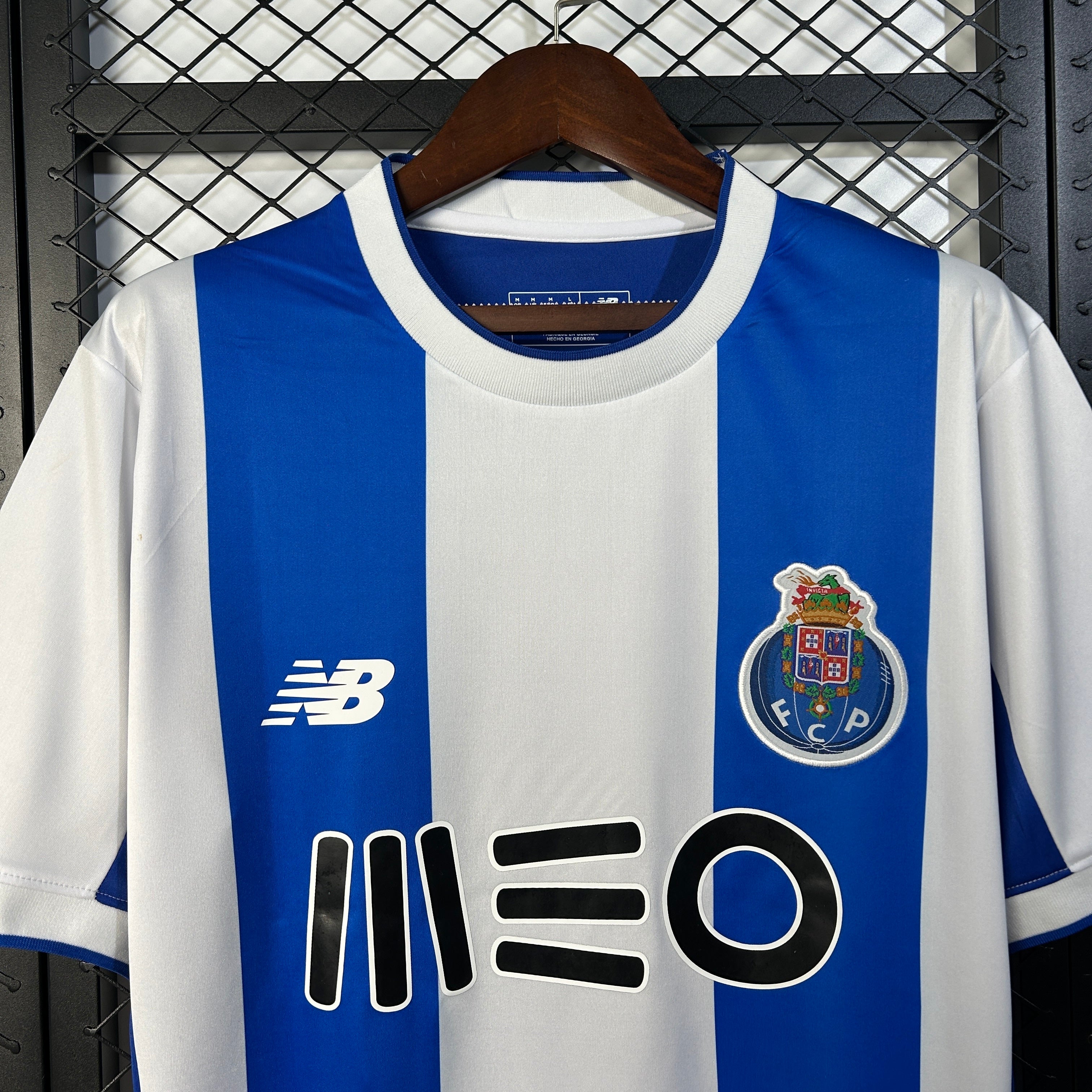 2010s FC Porto Retro Football Shirt | Blue White Home