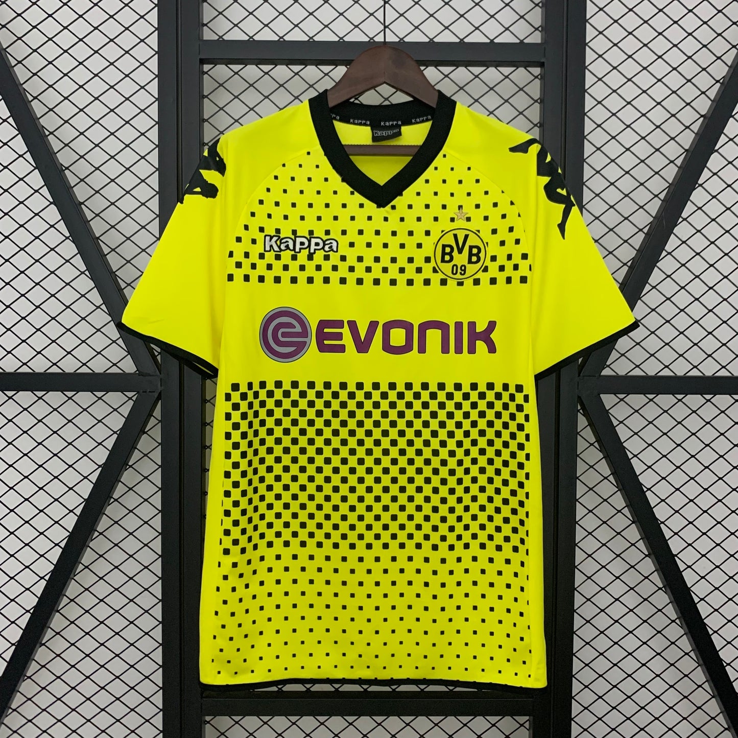 1990s Borussia Dortmund Retro Football Shirt | Yellow Black Home