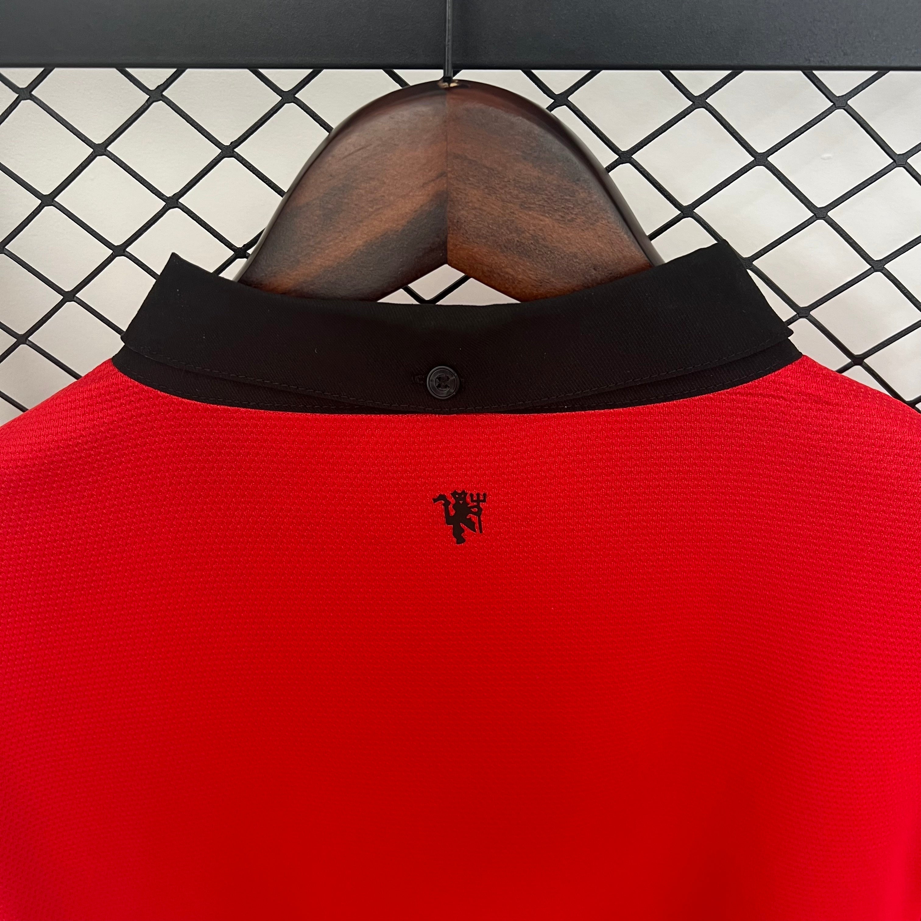 2010s Manchester United Retro Football Shirt | Red Black Home