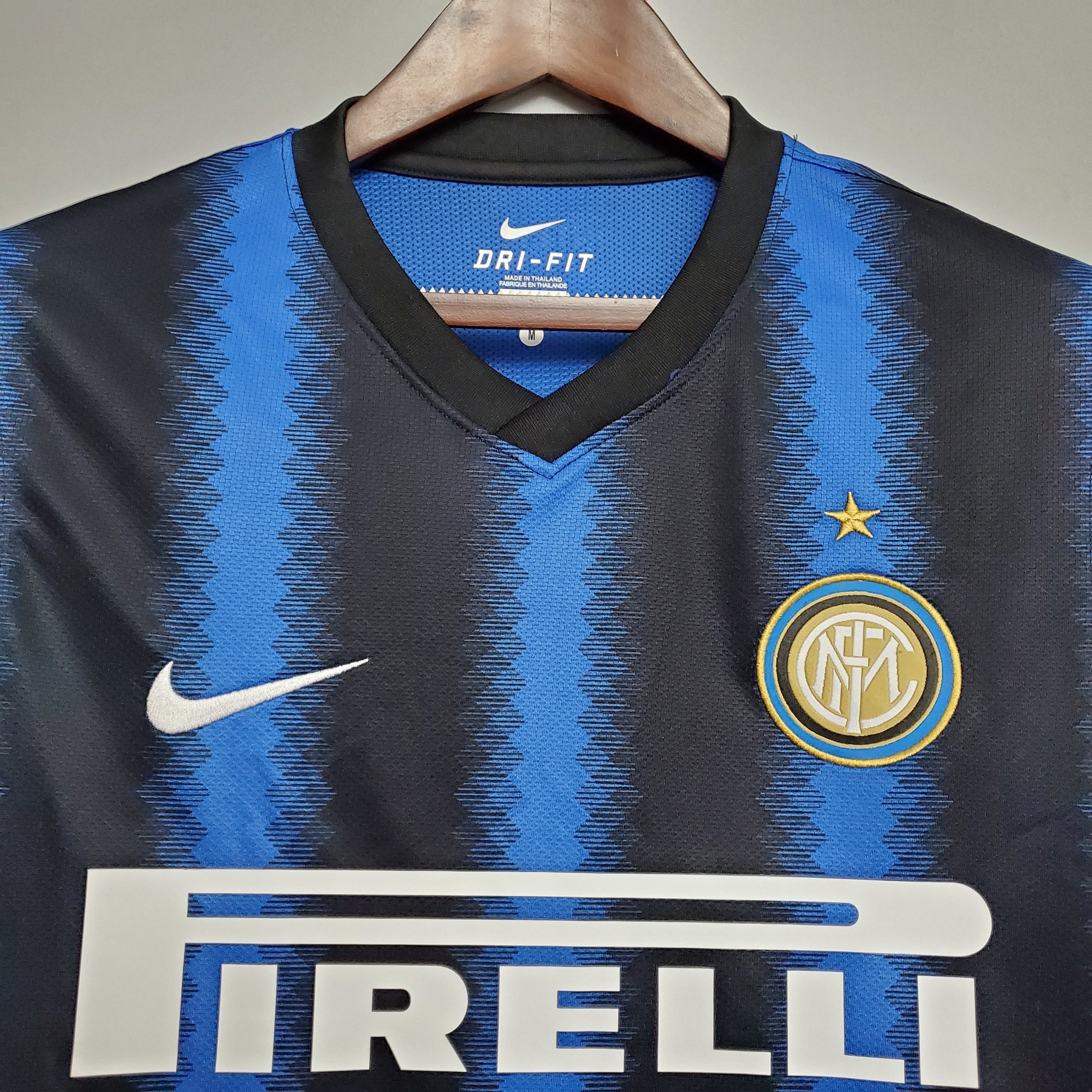 2010s Inter Milan Retro Football Shirt | Blue Black Home