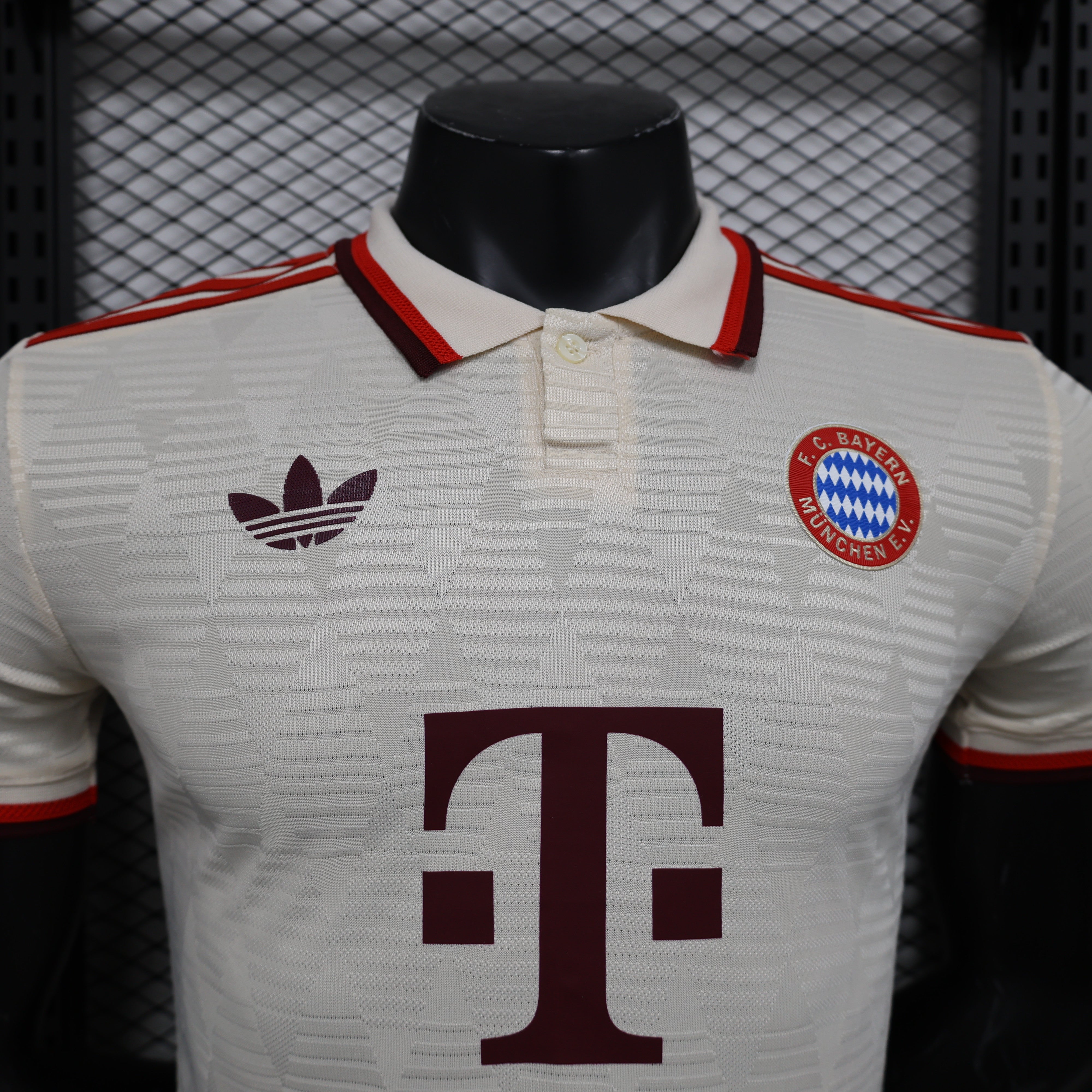 Bayern Munich 24/25 Player Edition Football Jersey