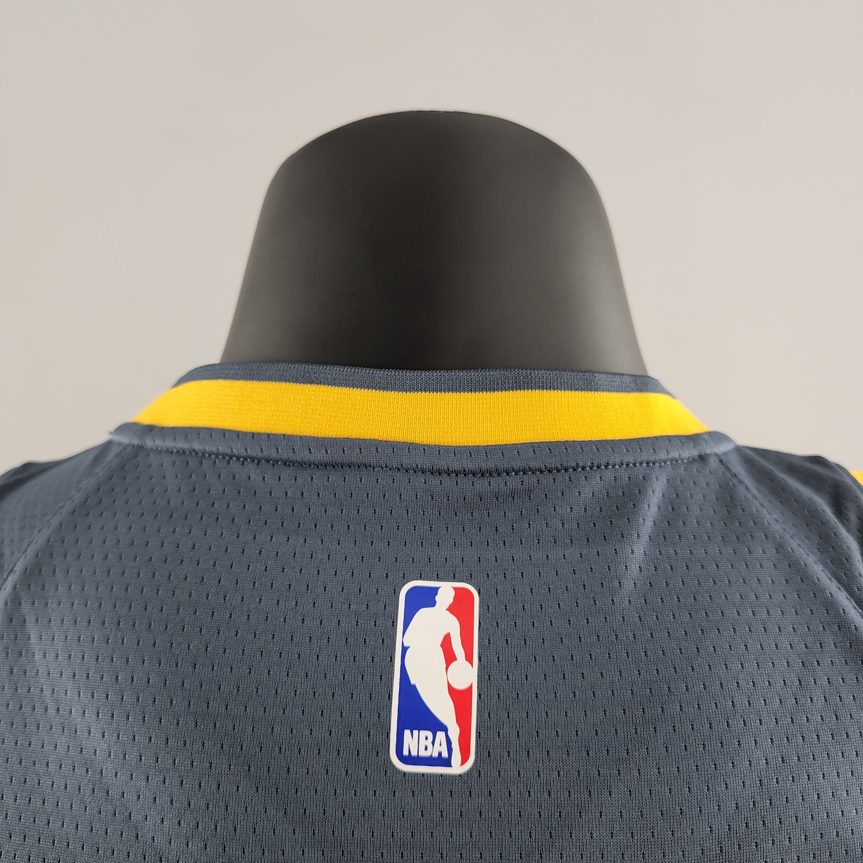 2023 Golden State Warriors Young #6 Swingman Edition Jersey