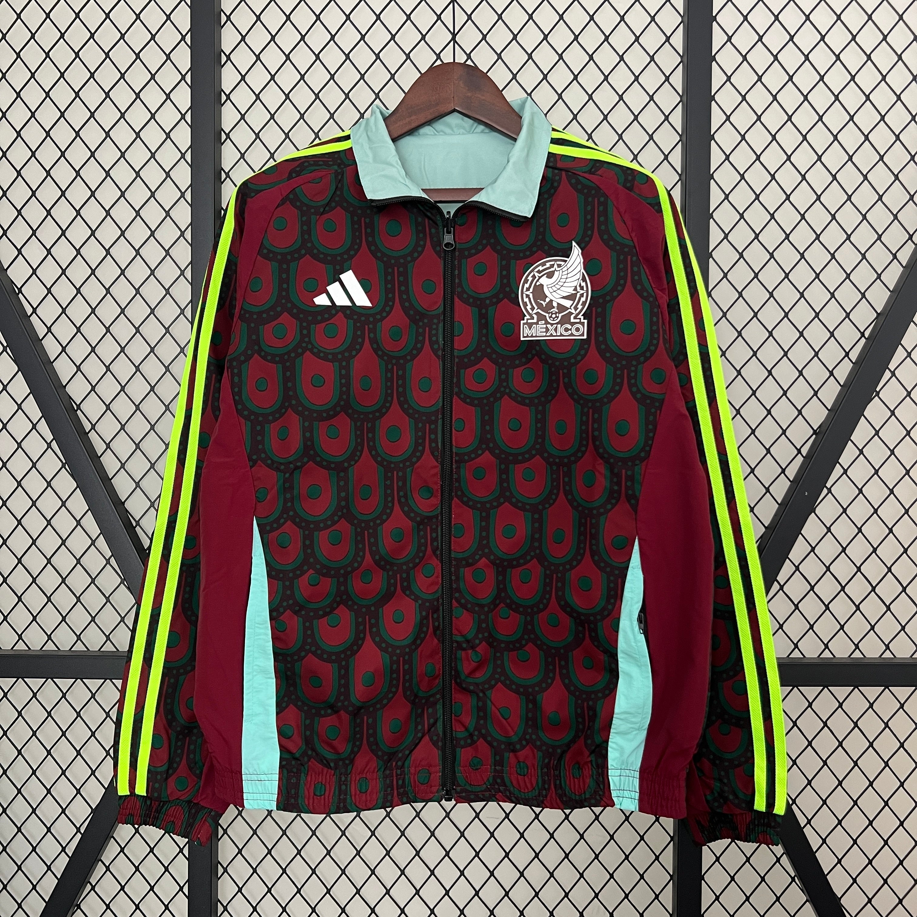 Liverpool 23/24 Jacket