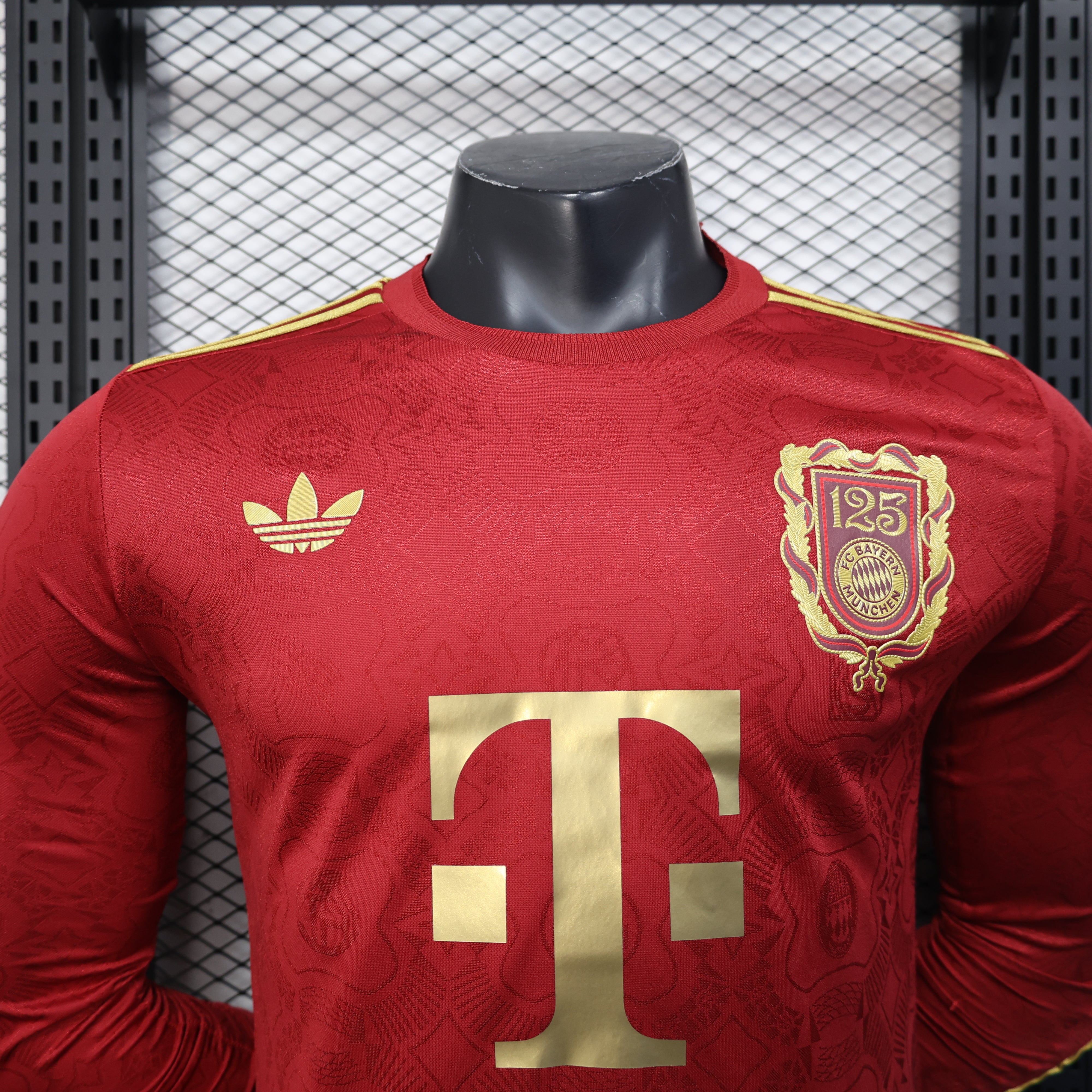 Bayern Munich 24/25 Player Edition Football Jersey