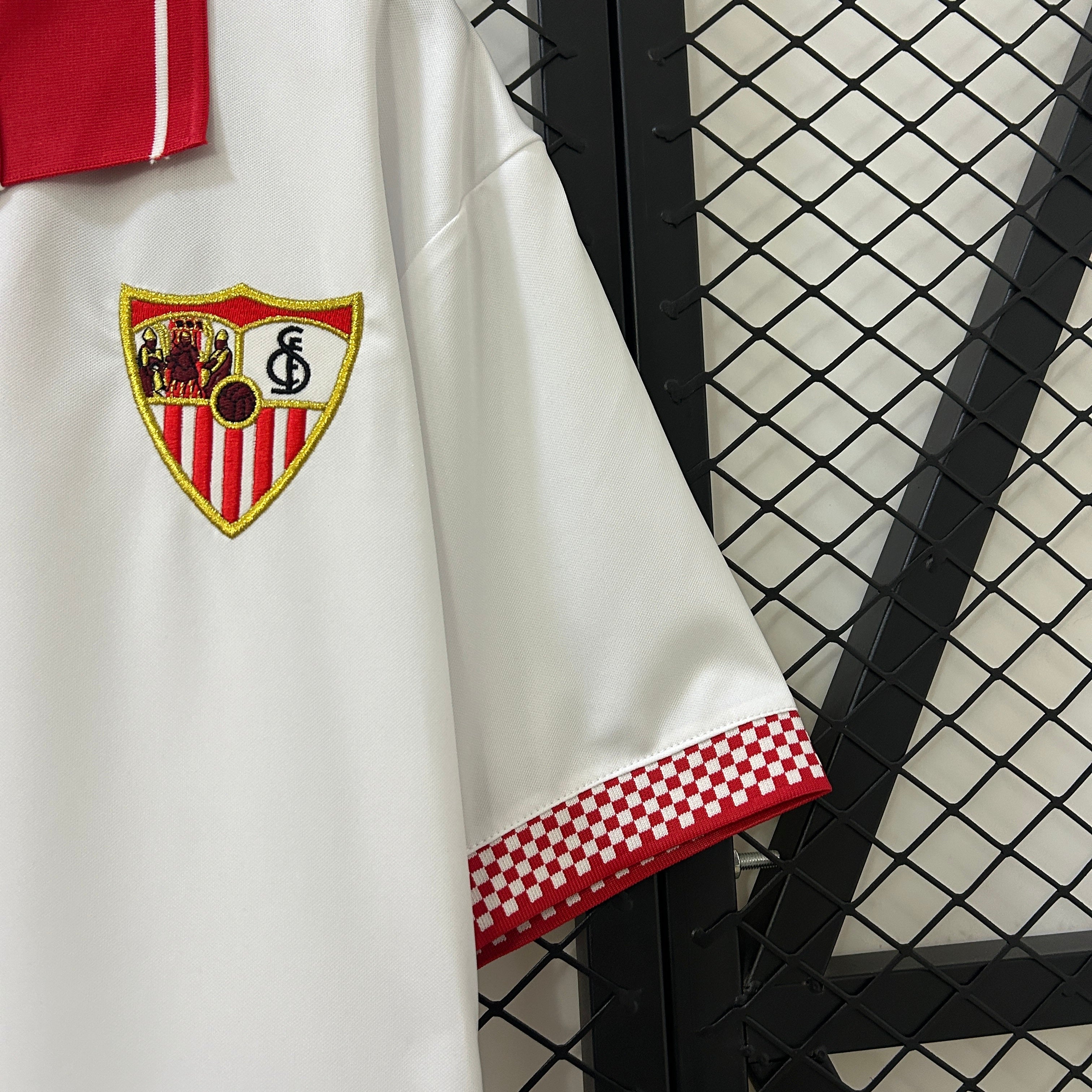 1990s Sevilla Retro Football Shirt | White Red Home