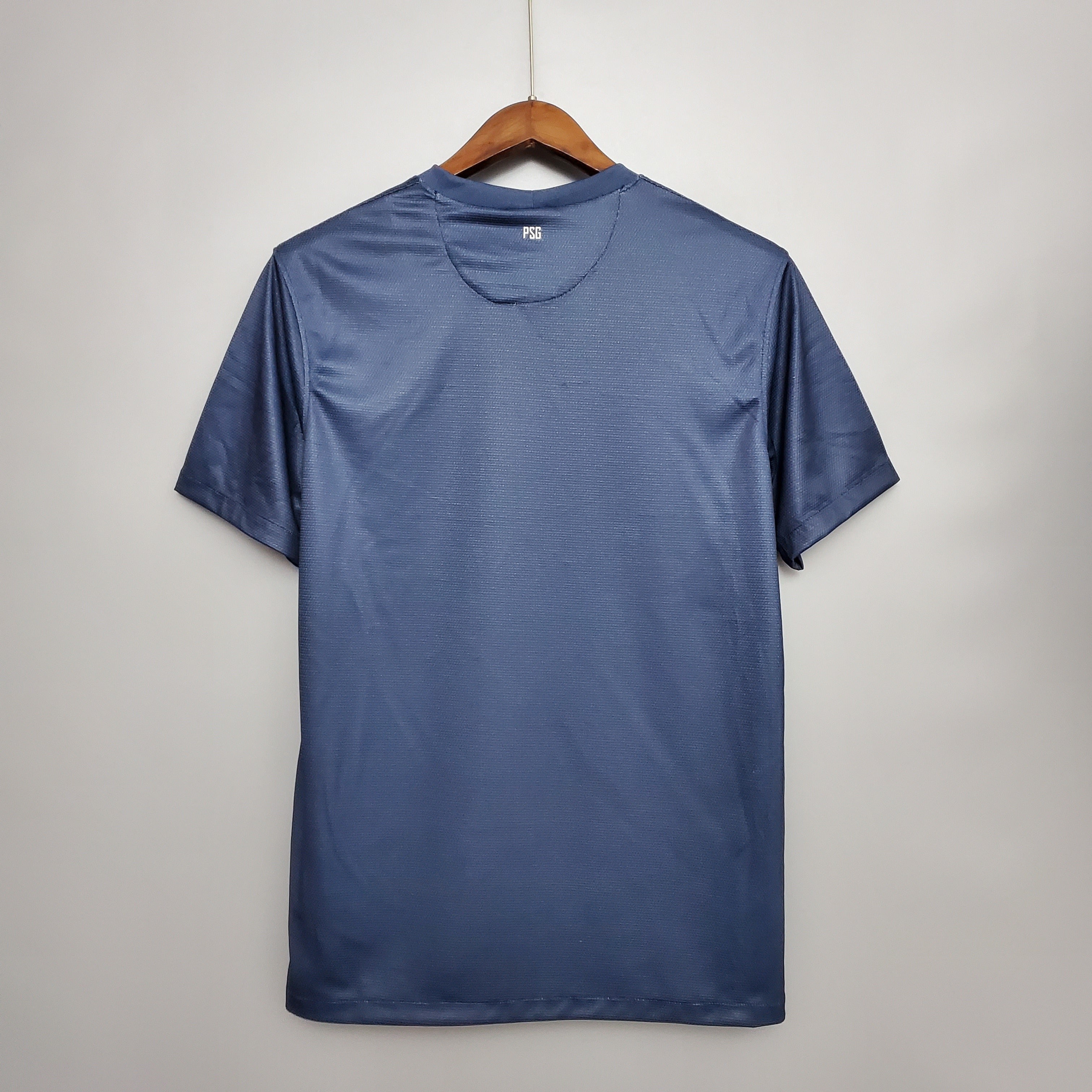2010s Paris Saint-Germain Retro Football Shirt | Navy Red Home