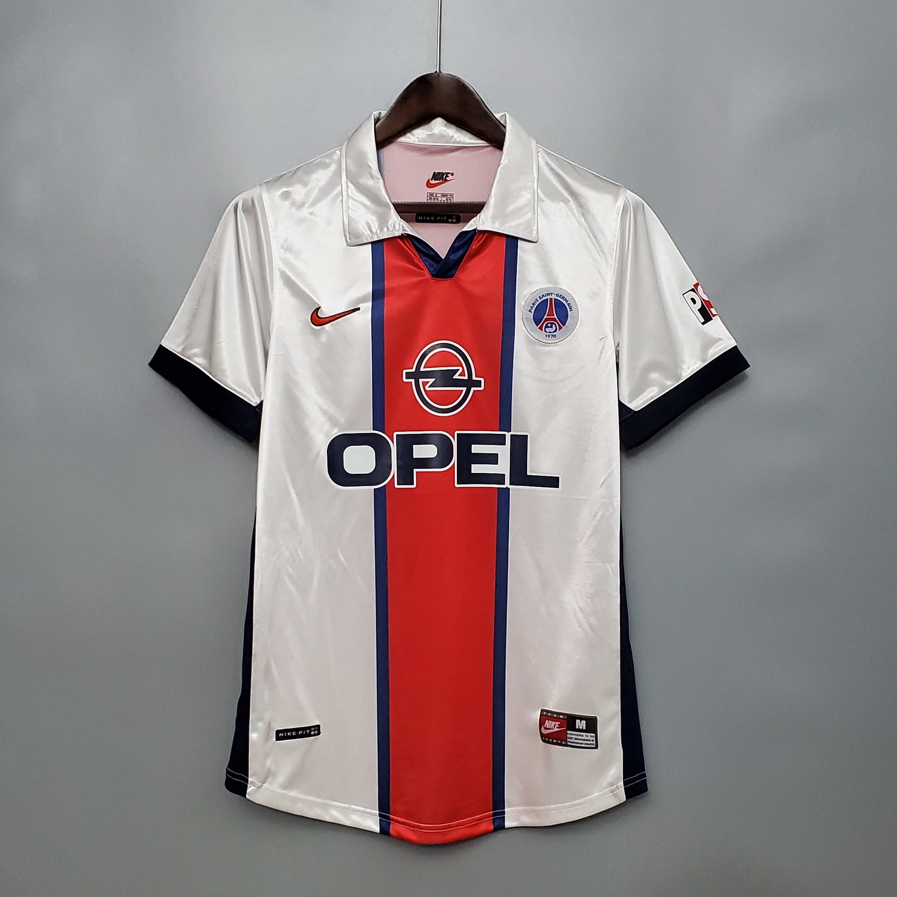 1990s Paris Saint-Germain Retro Football Shirt | White Red Home