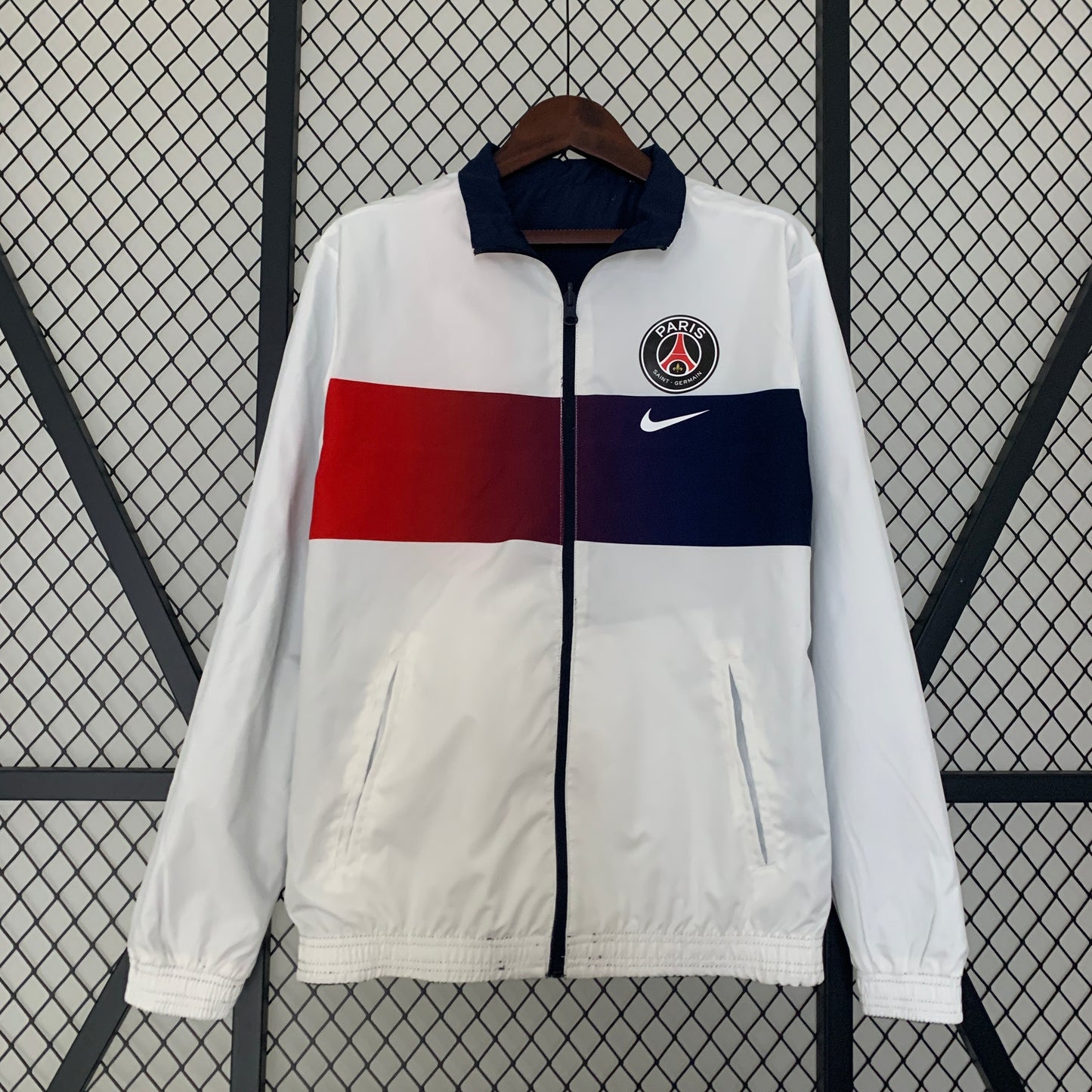 Paris Saint-Germain 23/24 Reversible Jacket