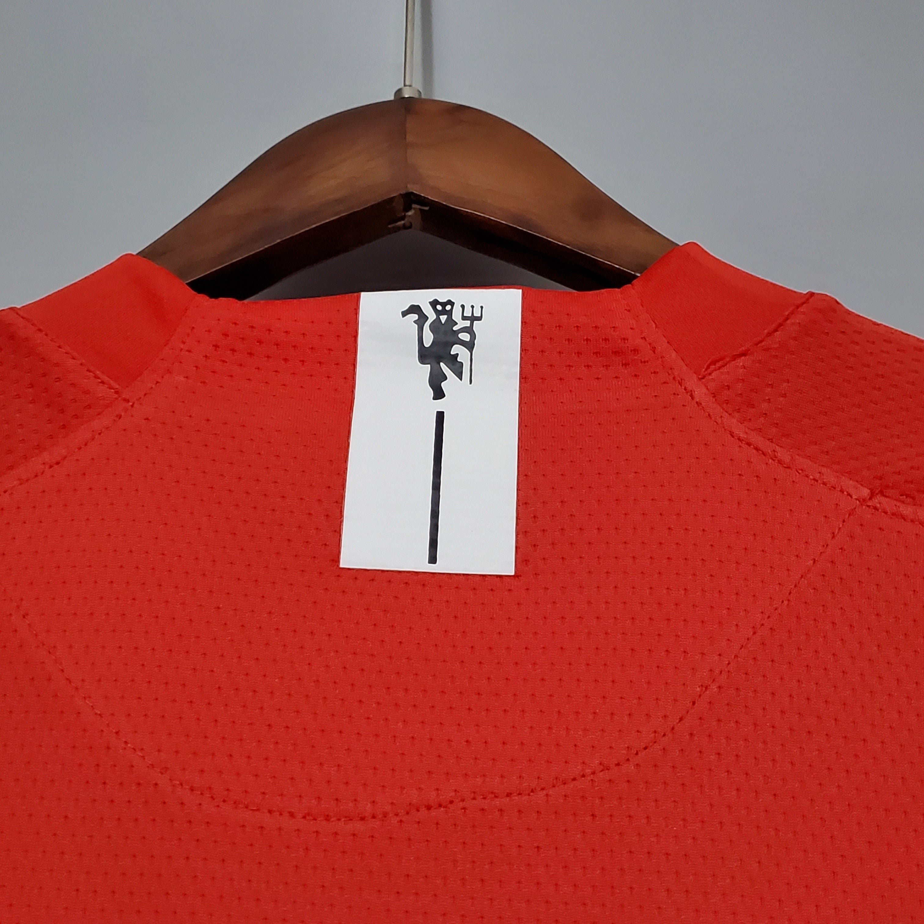2000s Manchester United Retro Football Shirt | Red Yellow Home