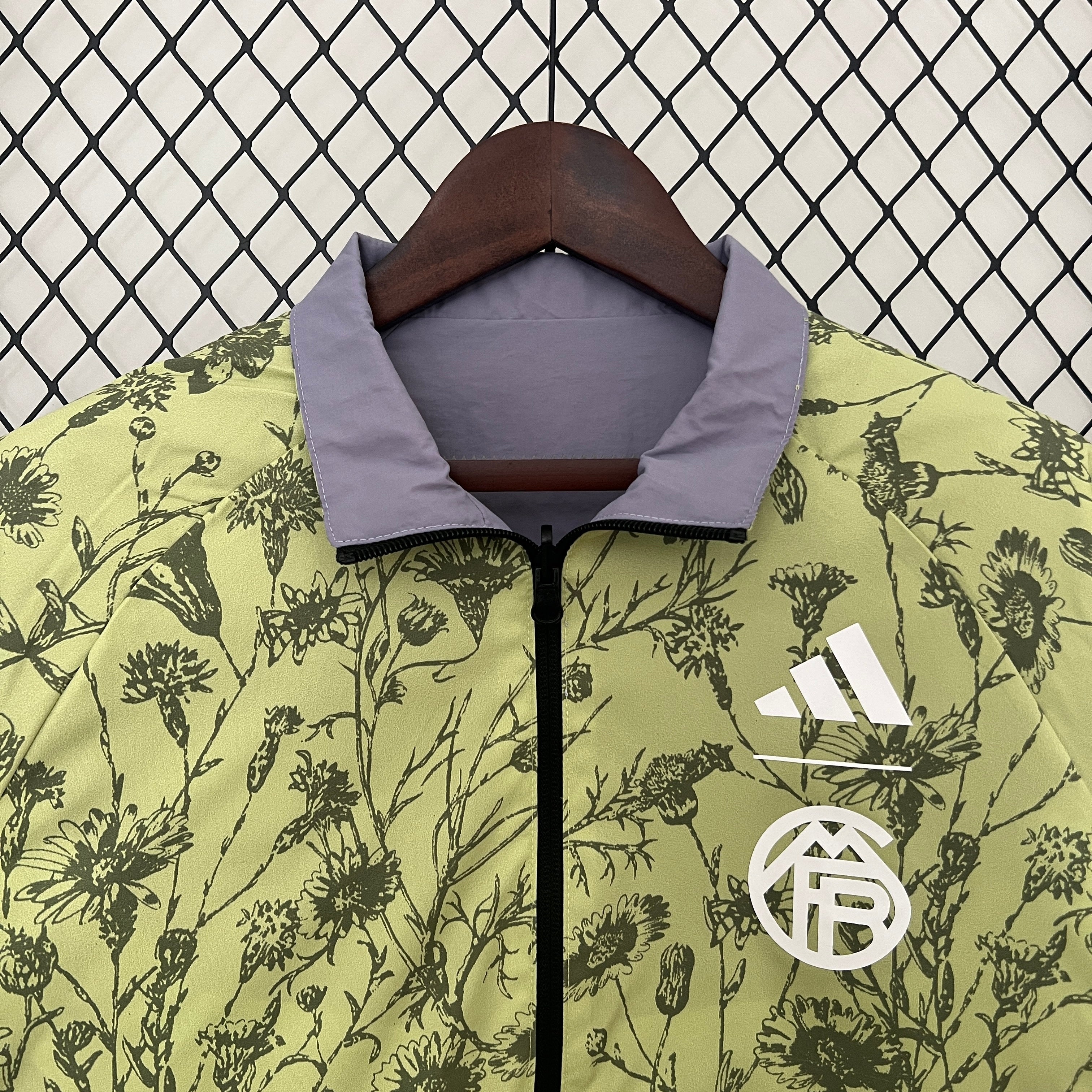 Bayern Munich 23/24 Reversible Jacket