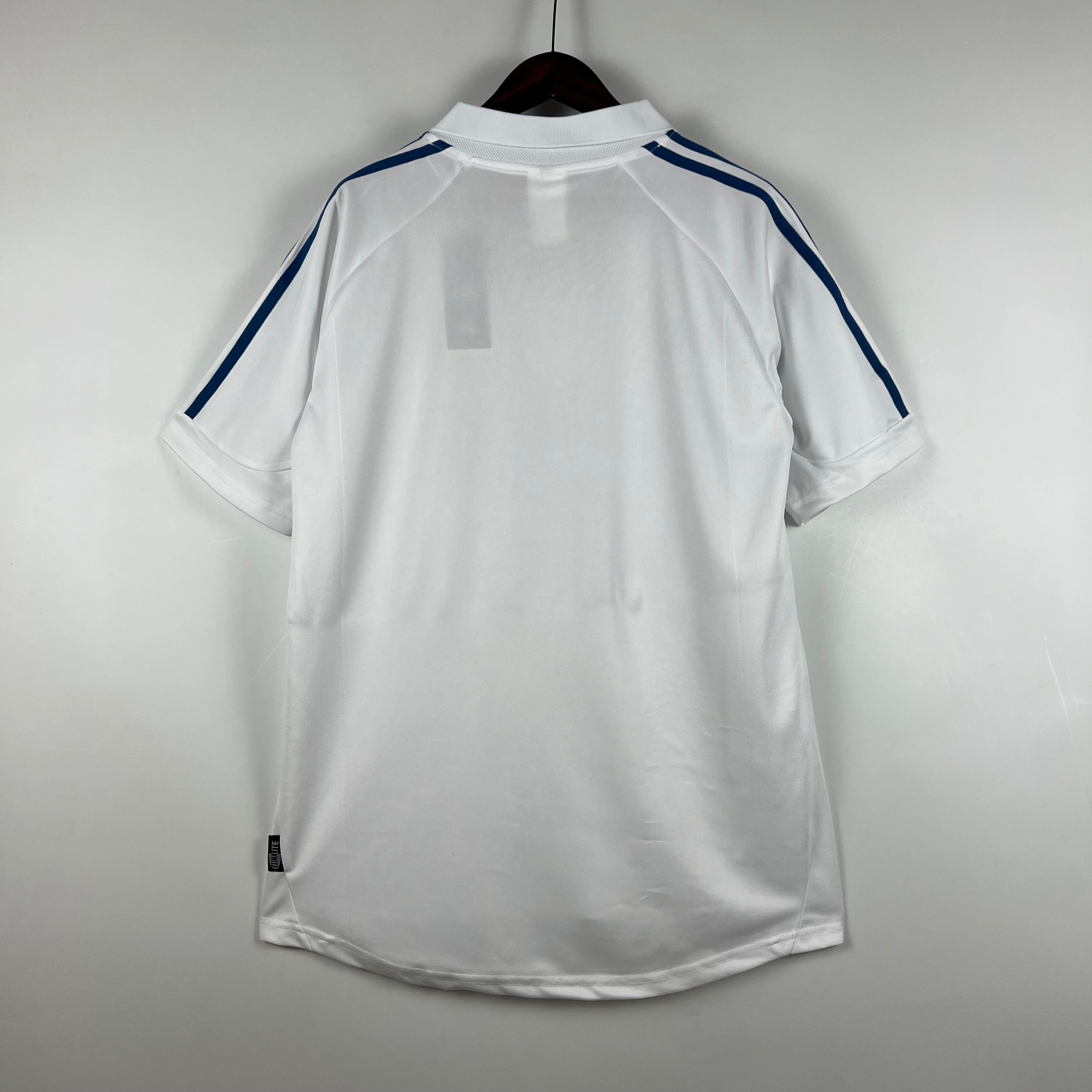 2000s Real Madrid Retro Football Shirt | White Blue Home