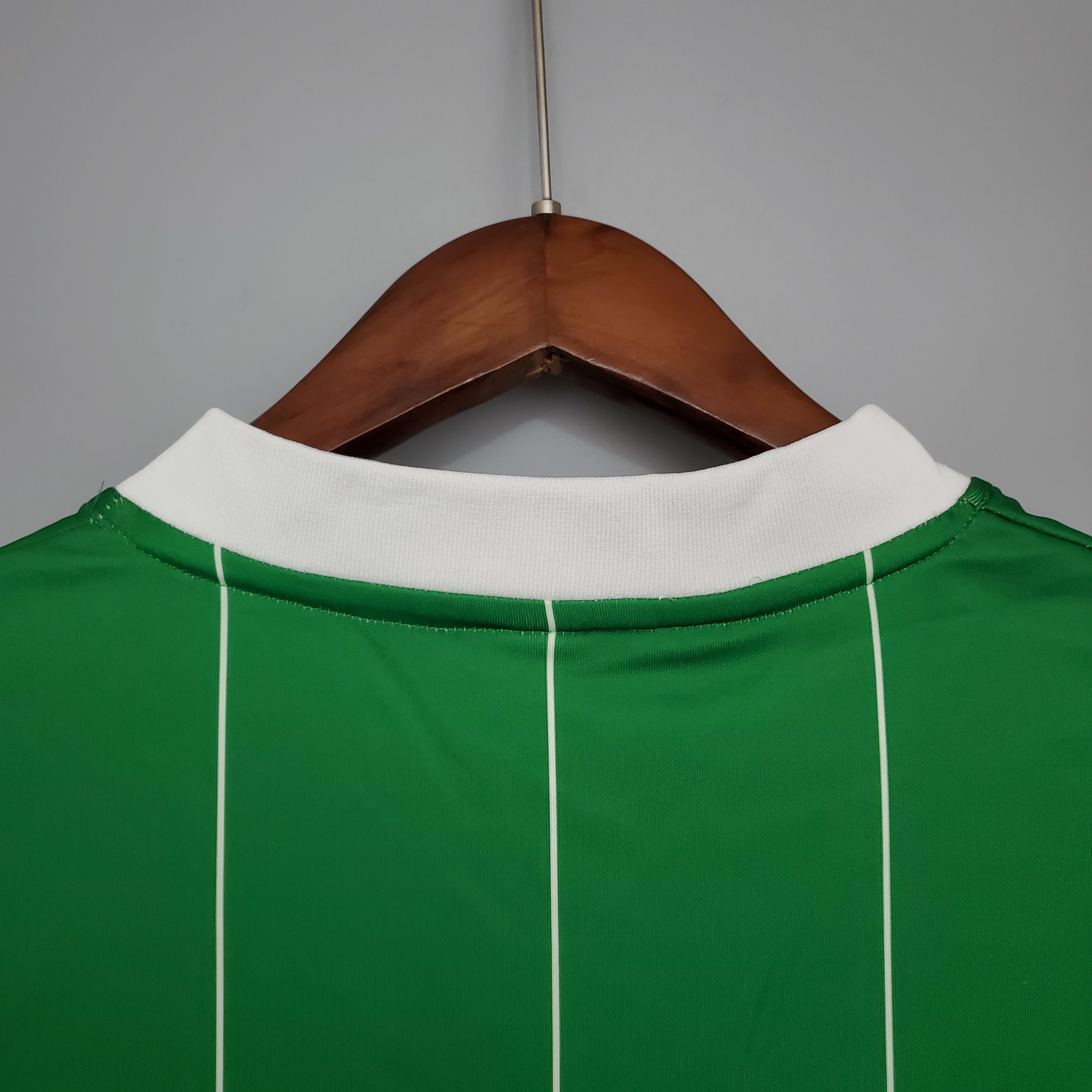 1980s Celtic Retro Football Shirt | Green White Home