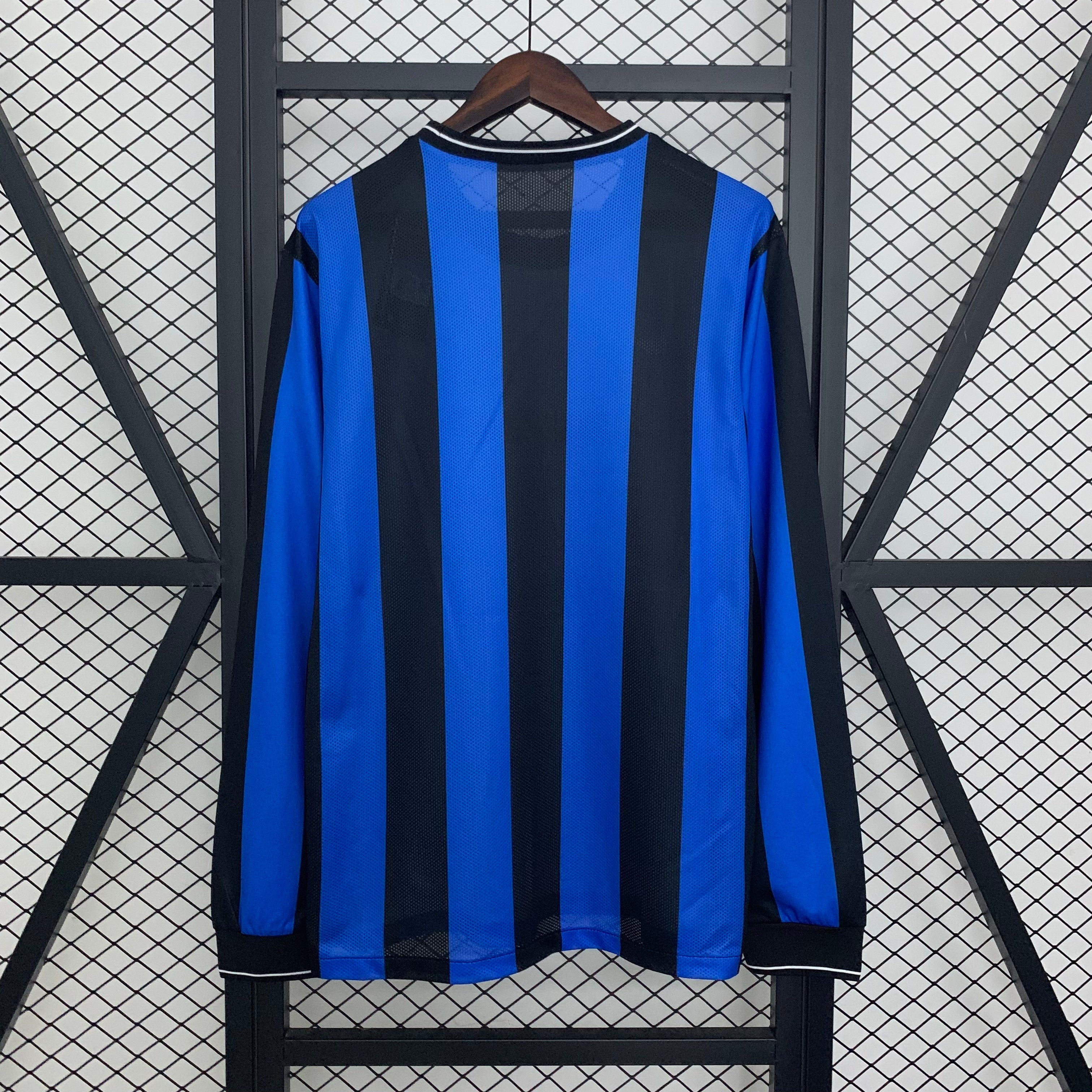 2000s Inter Milan Retro Football Shirt | Blue Black Home
