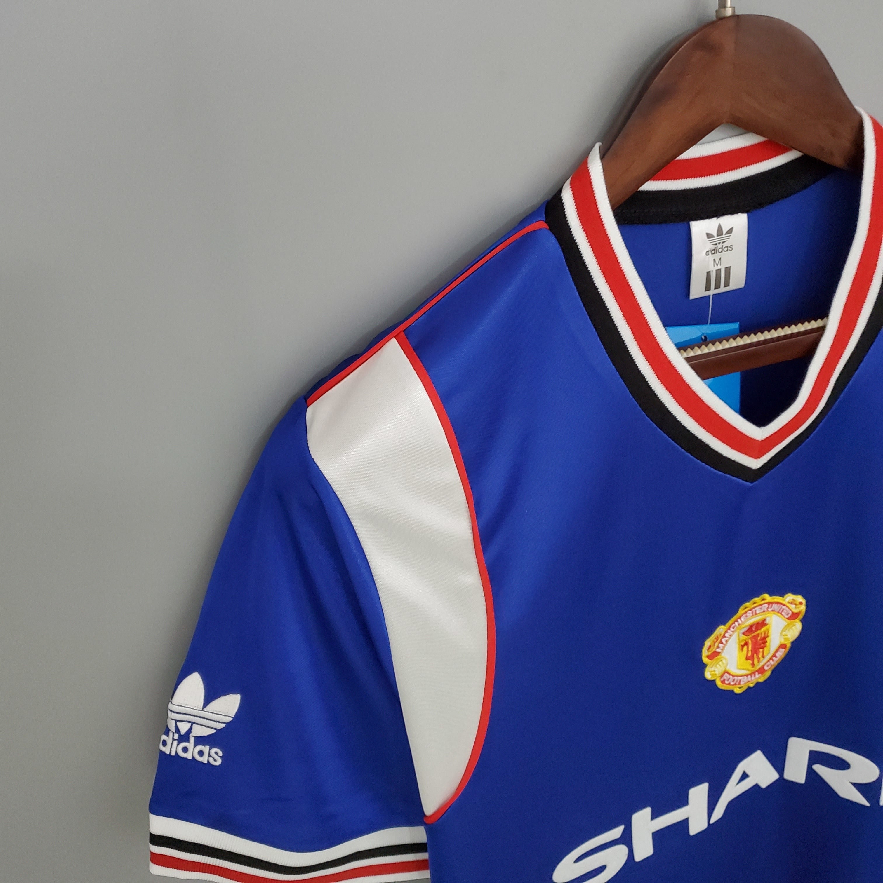 1980s Manchester United Retro Football Shirt | Blue White Home
