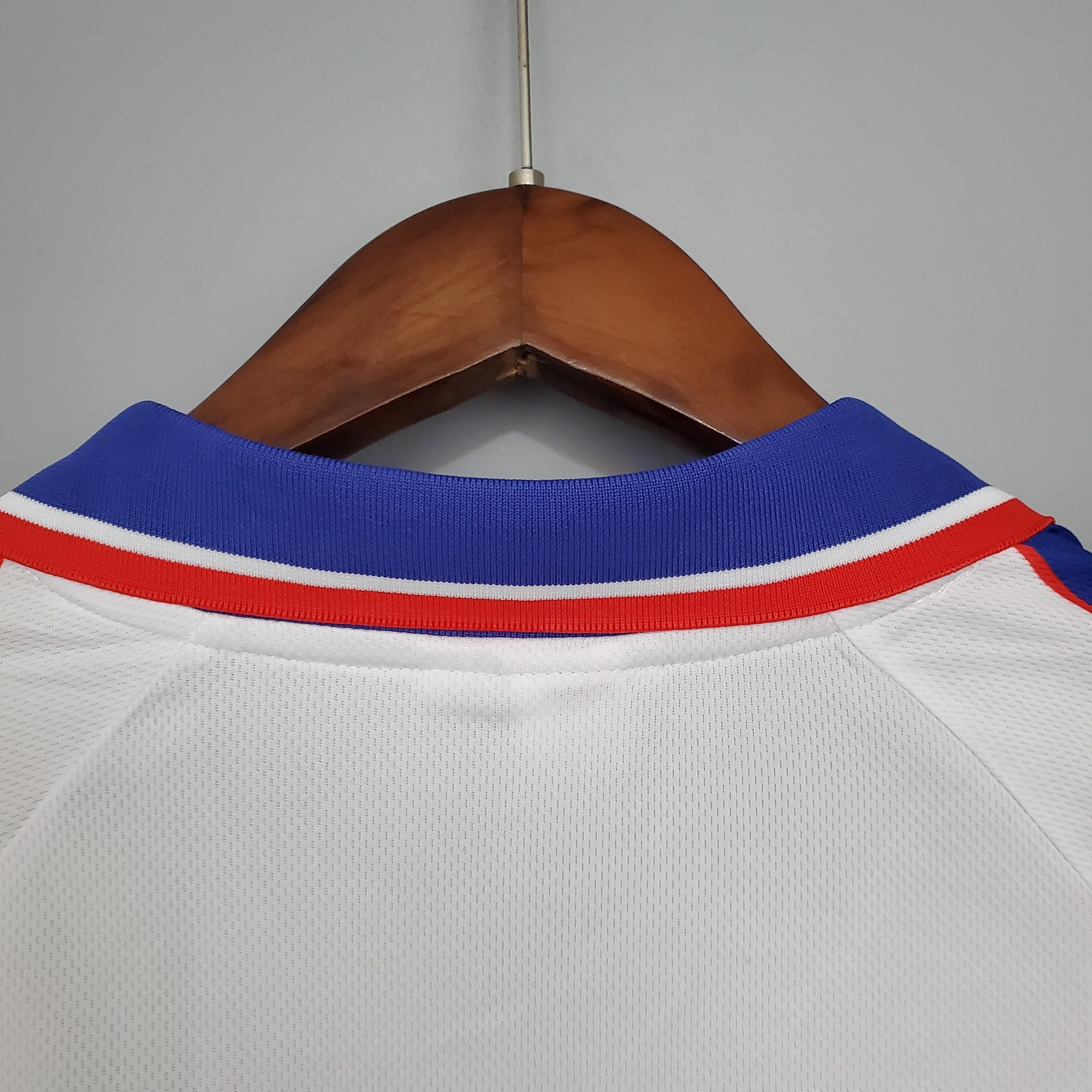 1990s Fiorentina Retro Football Shirt | White Blue Home