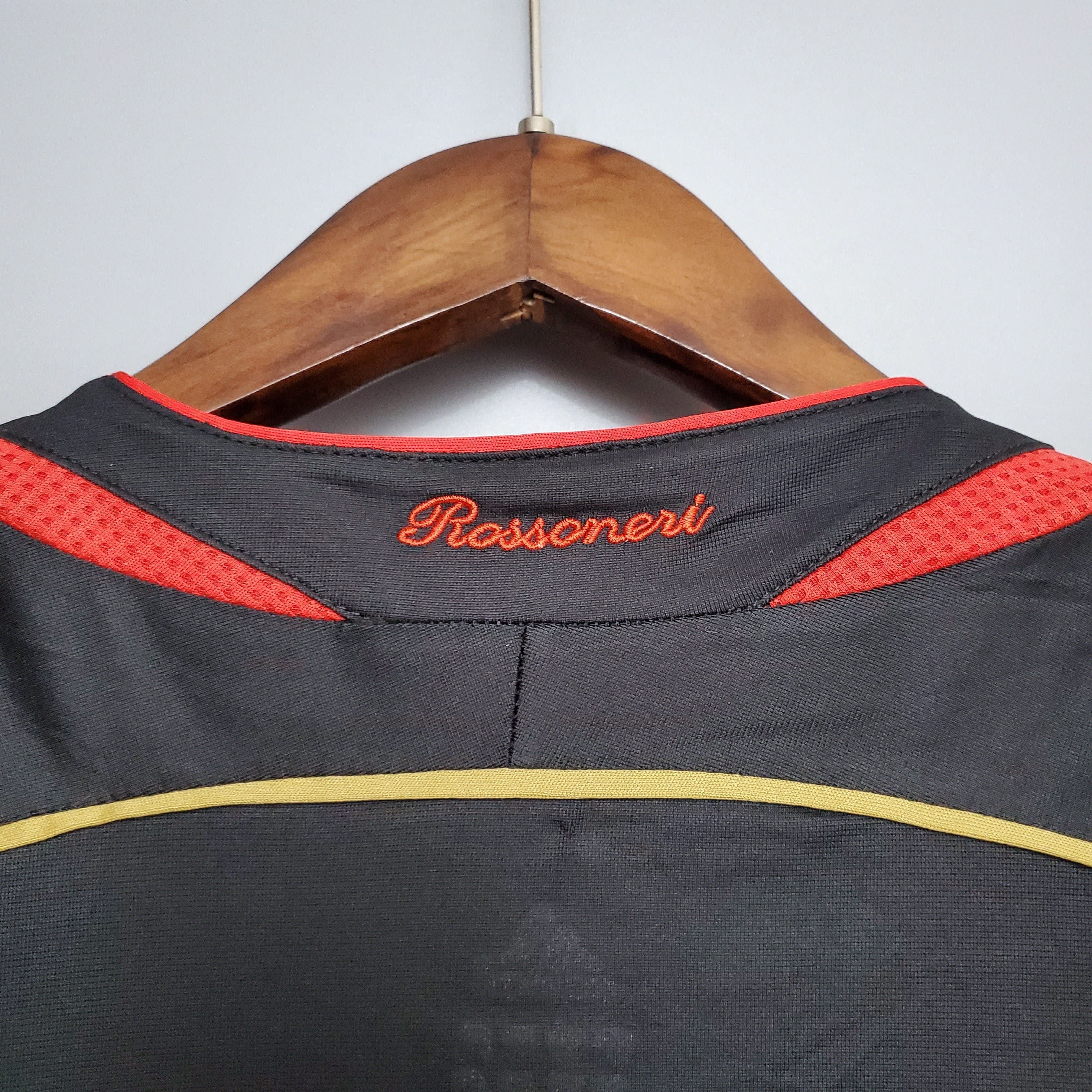 2000s AC Milan Retro Football Shirt | Black Red Home