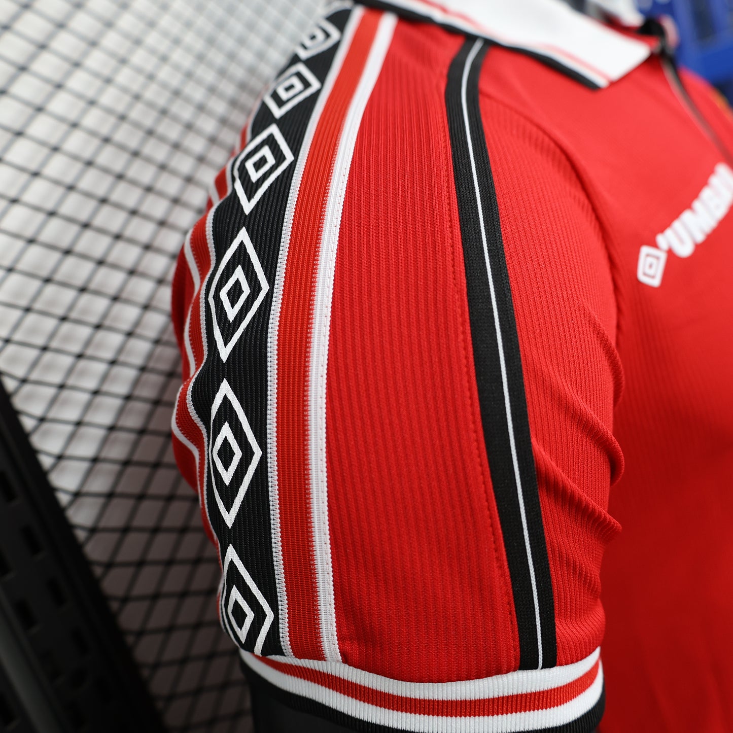 1990s Manchester United Retro Football Shirt | Red Black Home