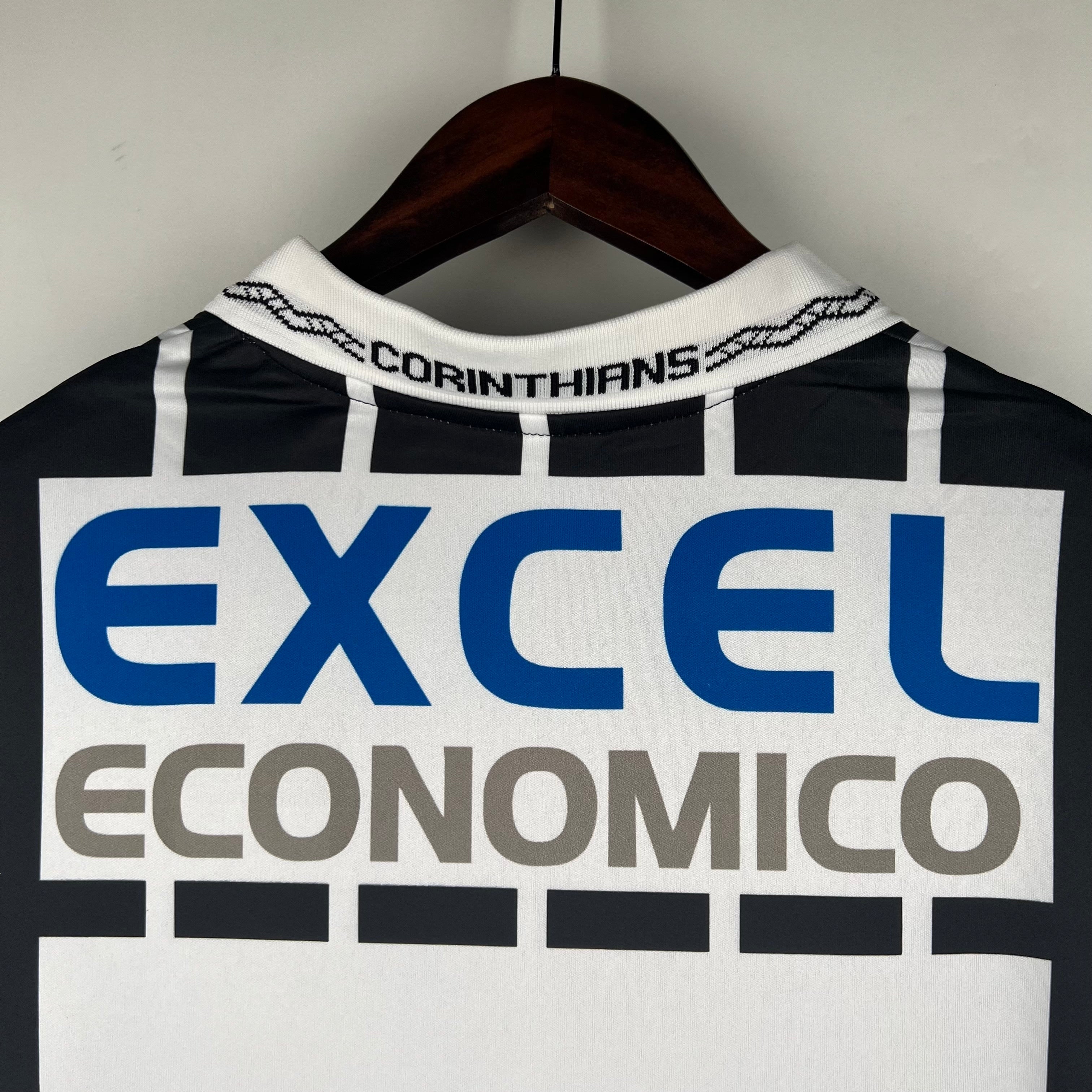 1990s Corinthians Retro Football Shirt | Black White Home