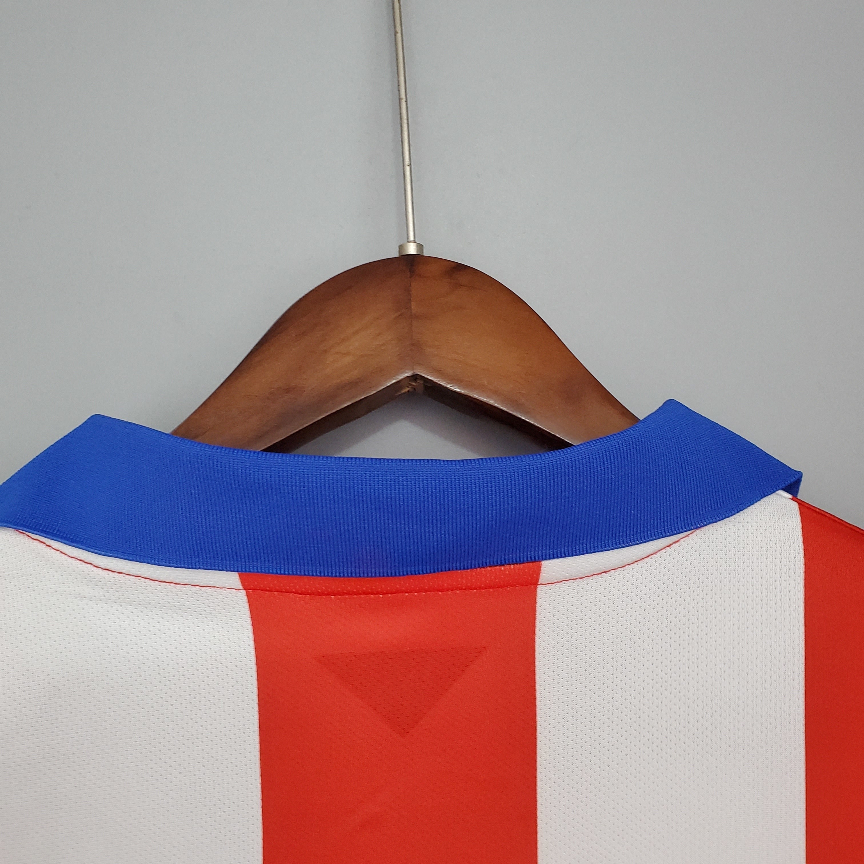 2010s Atletico Madrid Retro Football Shirt | Red White Home