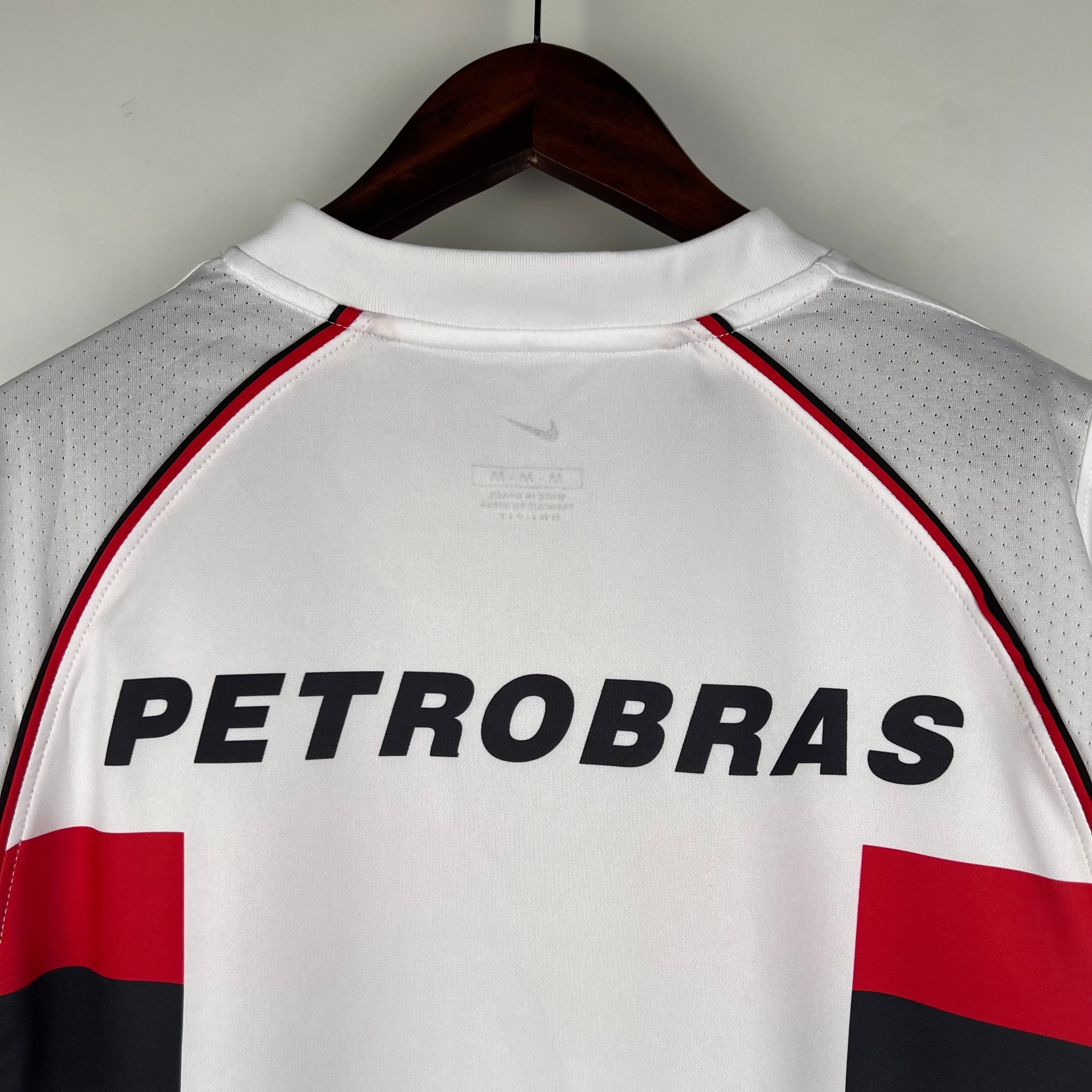 2000s Flamengo Retro Football Shirt | White Red Home