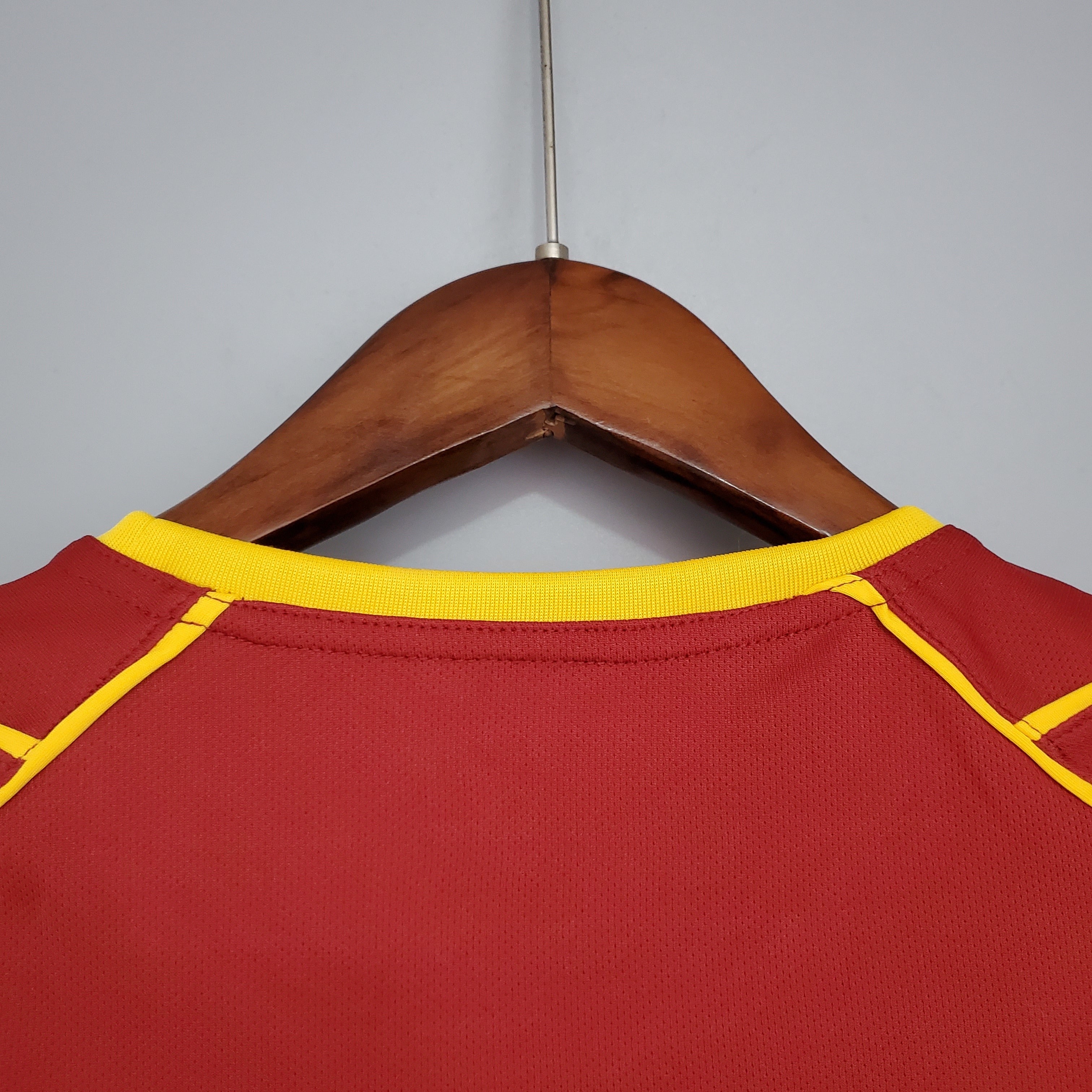 2000s Portugal Retro Football Shirt | Red Green Home