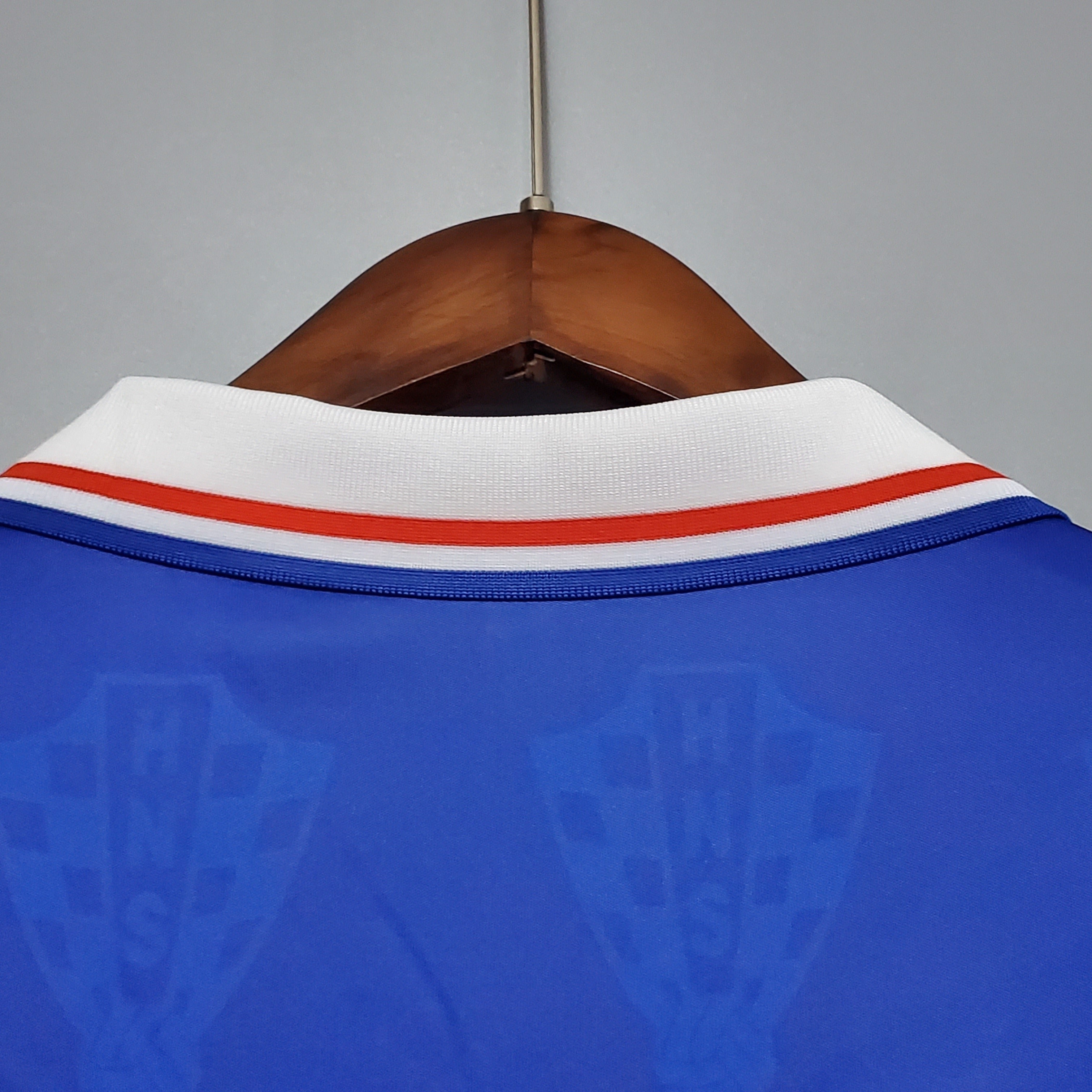 1990s Croatia Retro Football Shirt | Blue Red Home