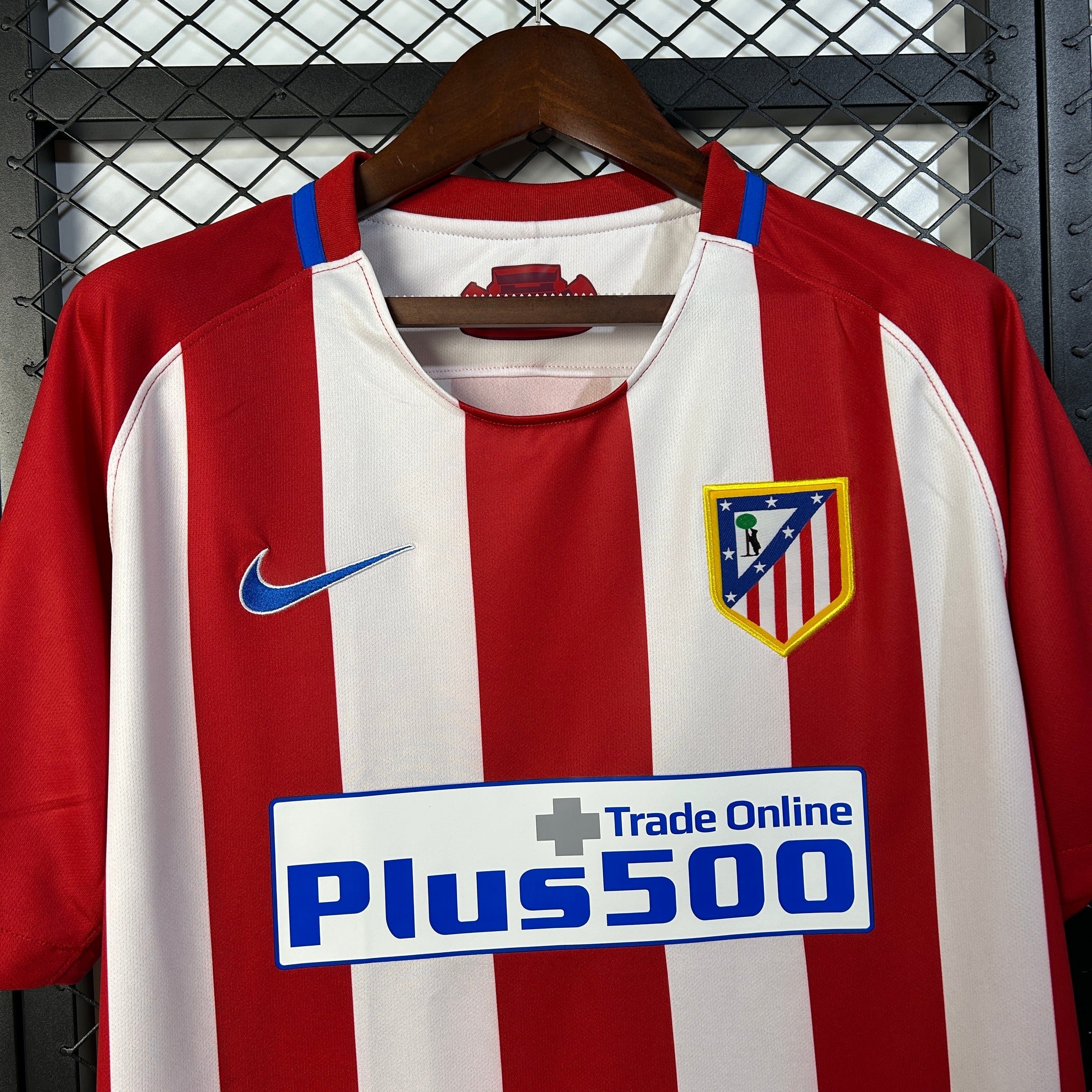 2010s Atletico Madrid Retro Football Shirt | Red White Home