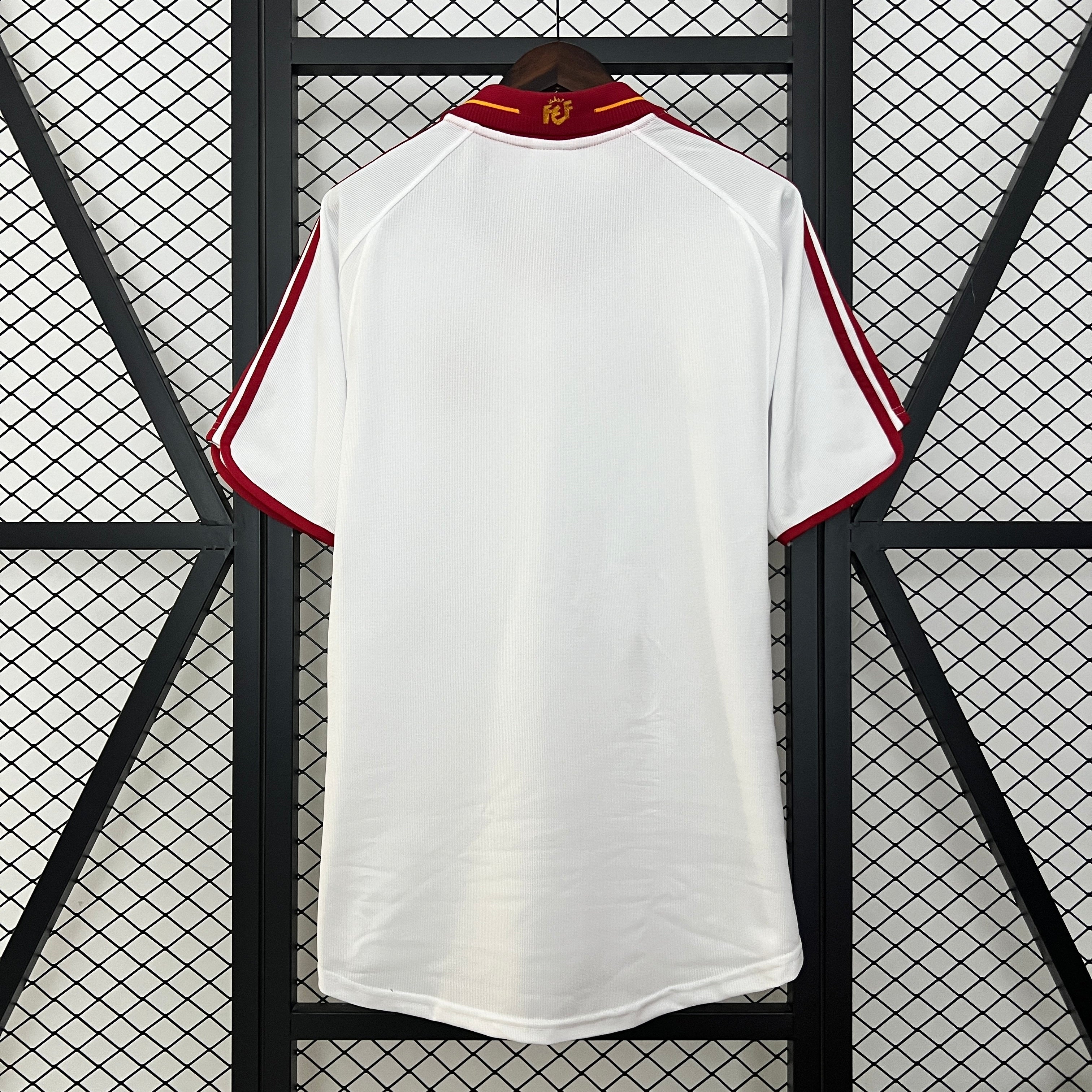90s Spain Retro Football Shirt | White Maroon Home