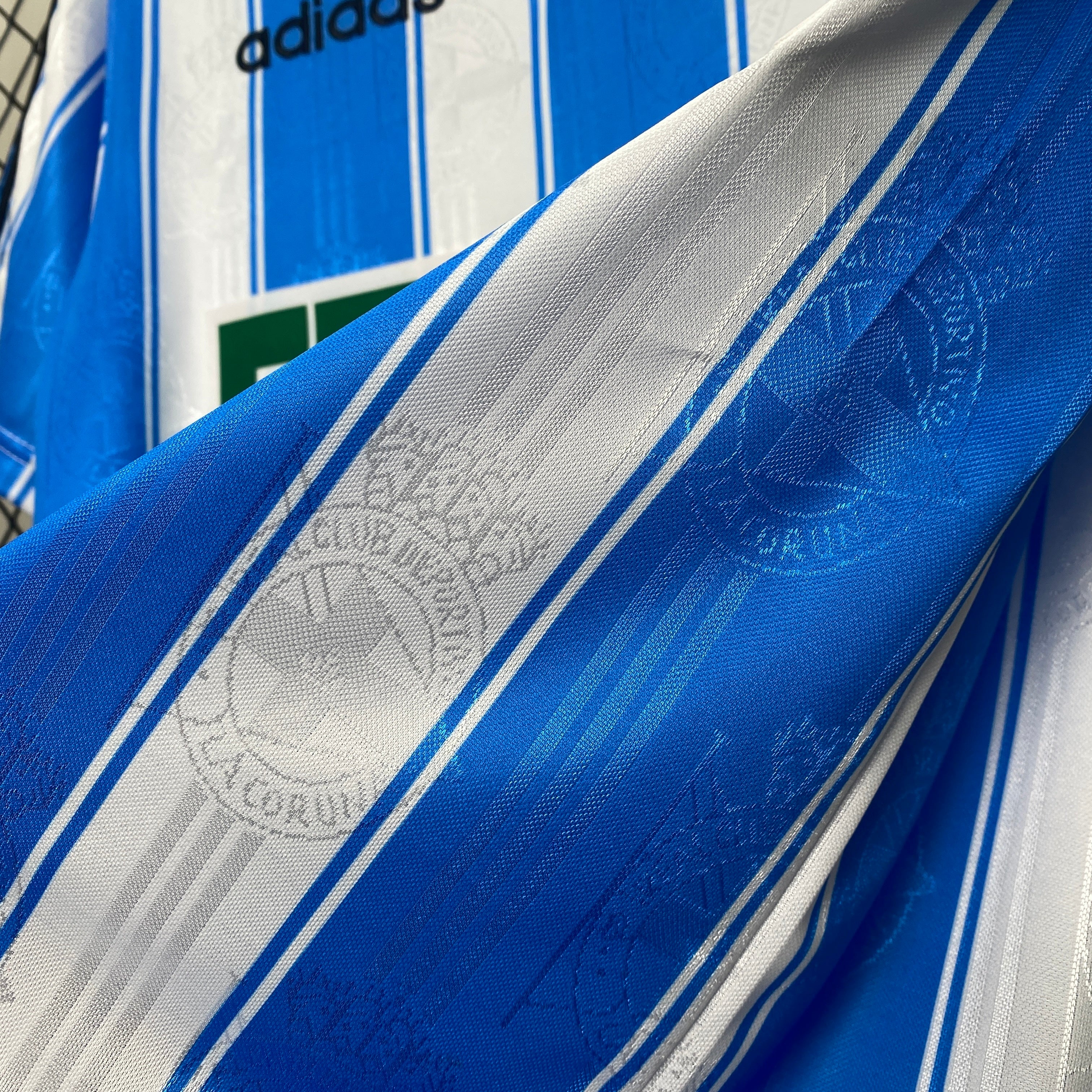 1990s Deportivo La Coruna Retro Football Shirt | Blue White Home