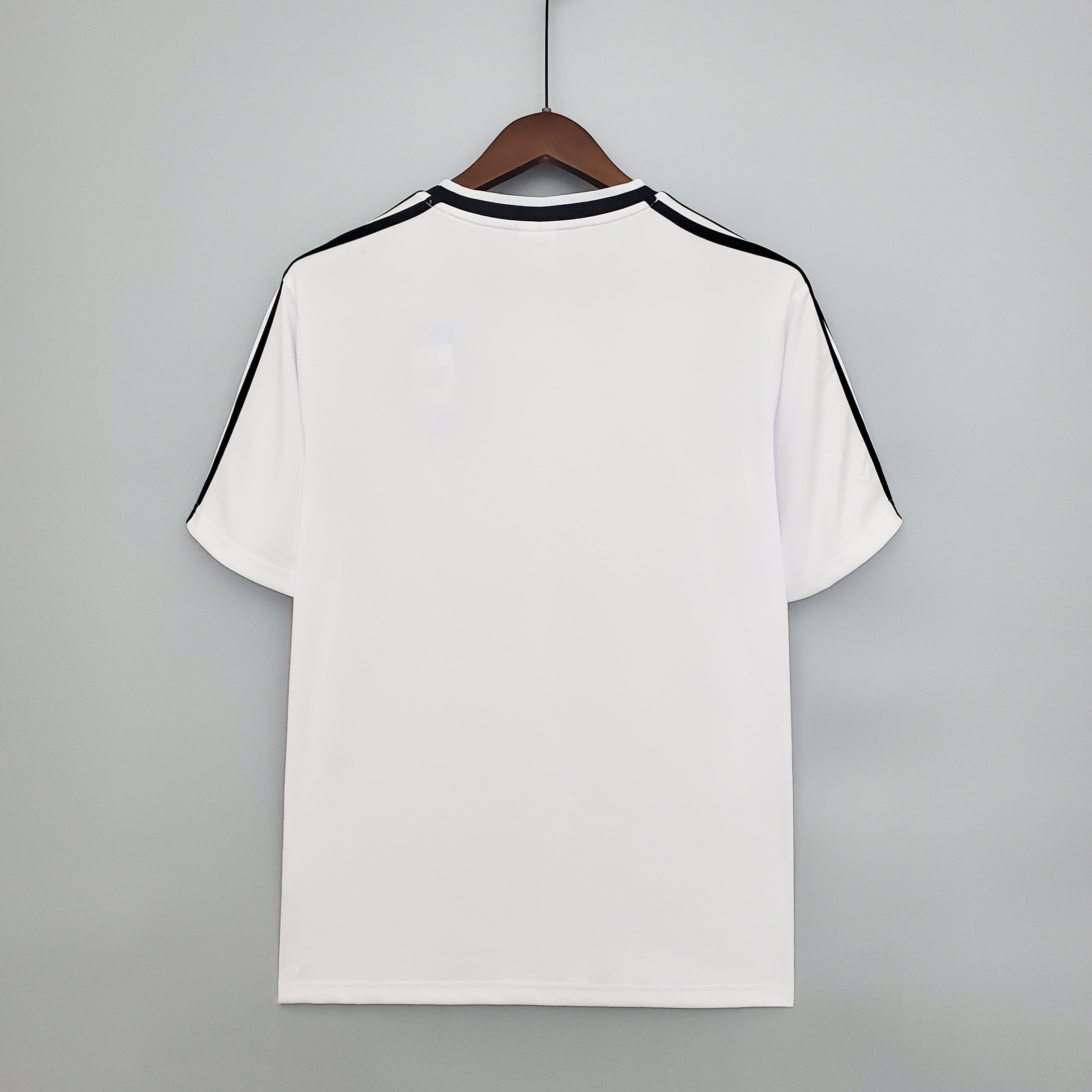 1990s Colo-Colo Retro Football Shirt | White Black Home