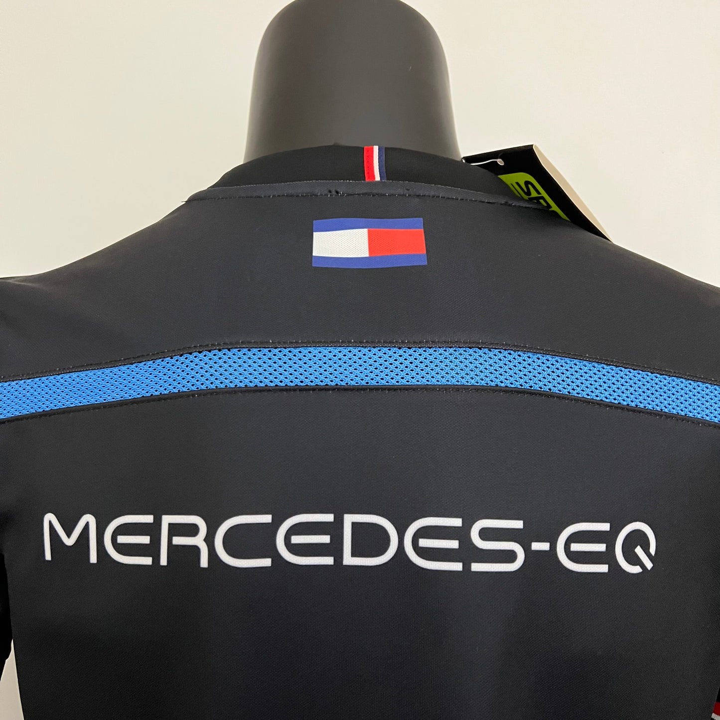 Mercedes-EQ F1 2024 T-Shirt – Player Fit | Black