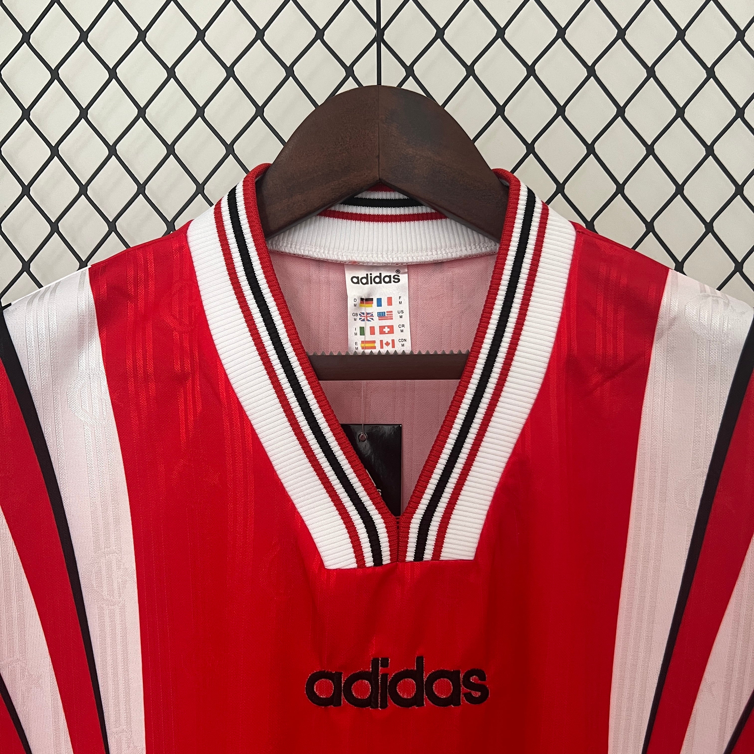 1990s Turkey Retro Football Shirt | Red White Home