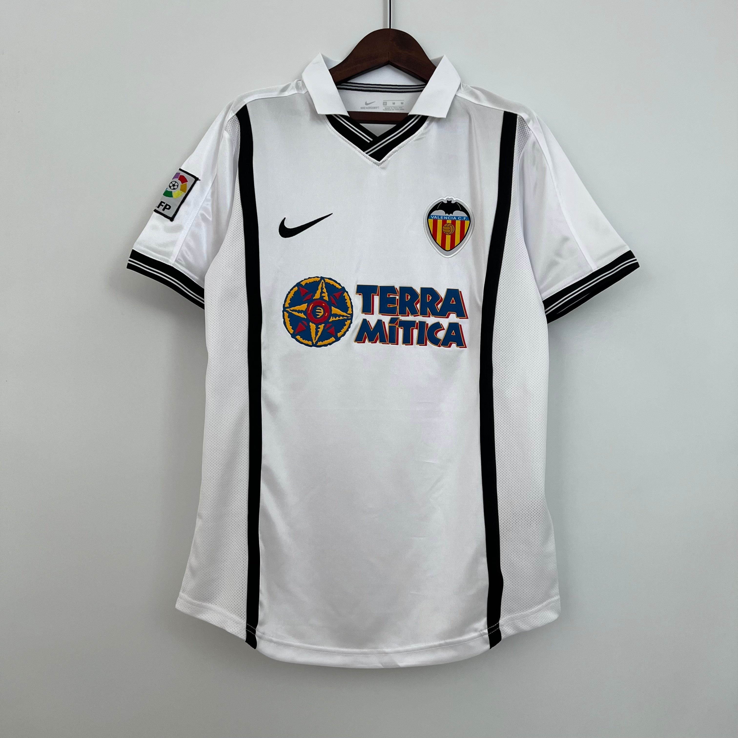 2000s Valencia Retro Football Shirt | White Black Home
