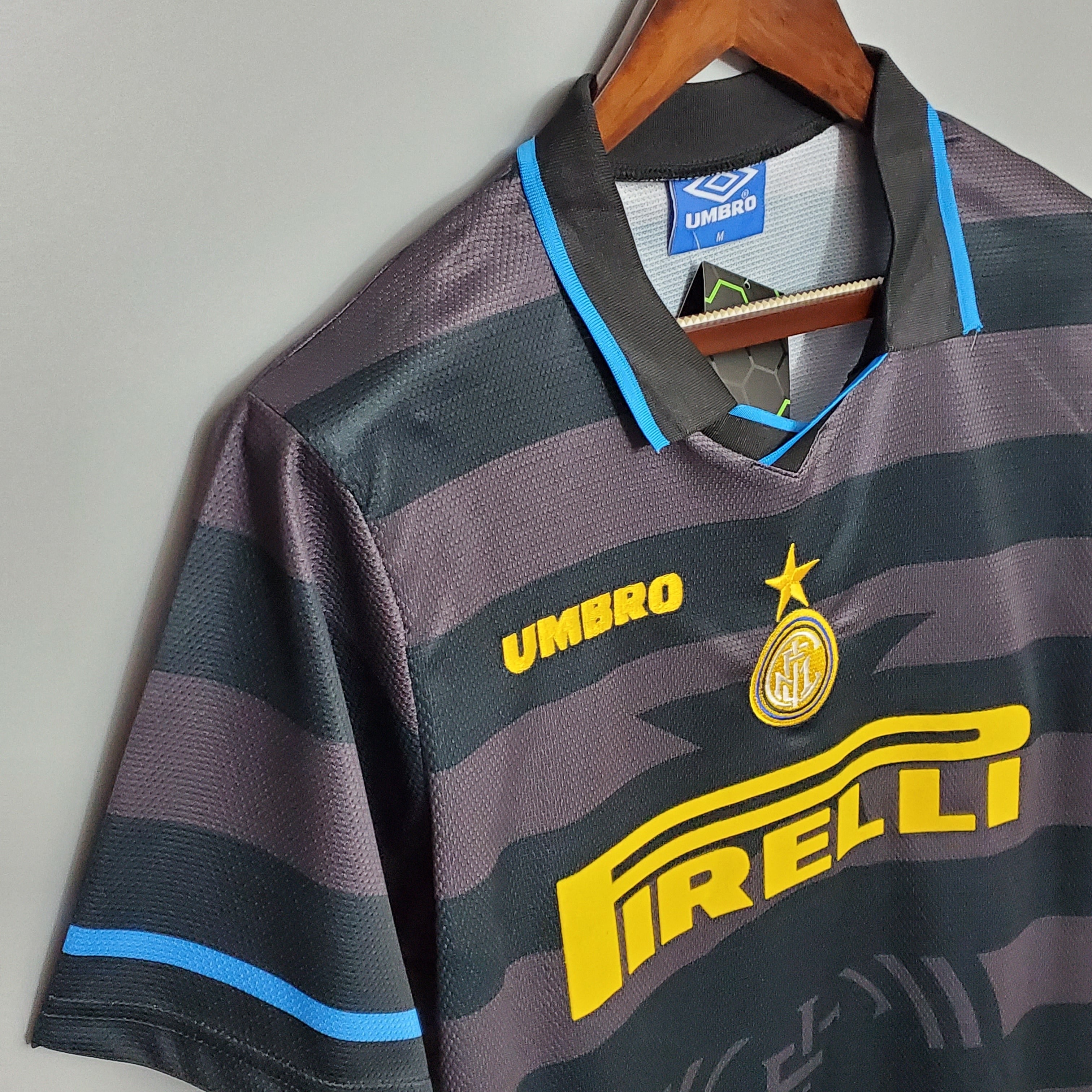 1990s Inter Milan Retro Football Shirt | Black Blue Home