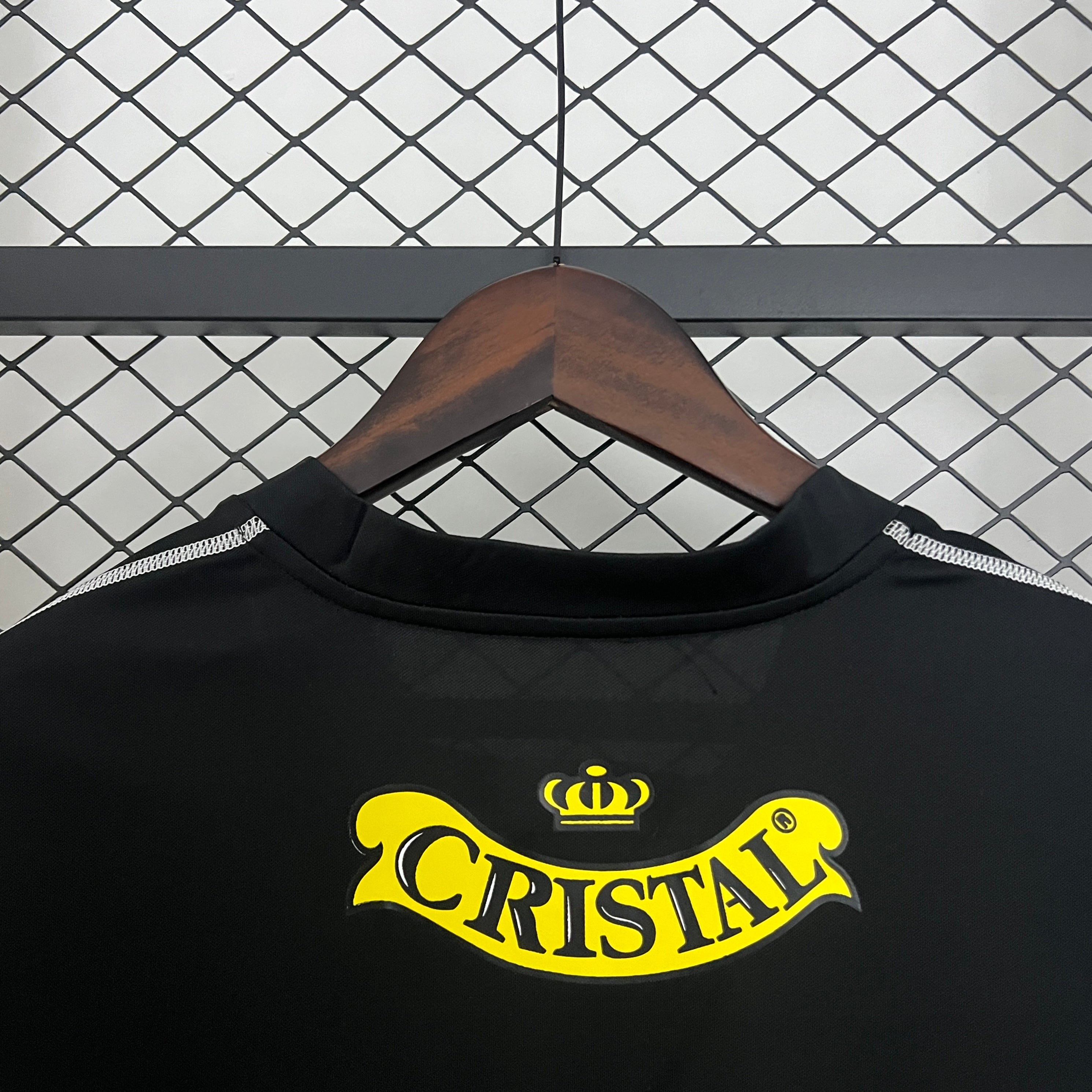 2000s Colo-Colo Retro Football Shirt | Black White Home