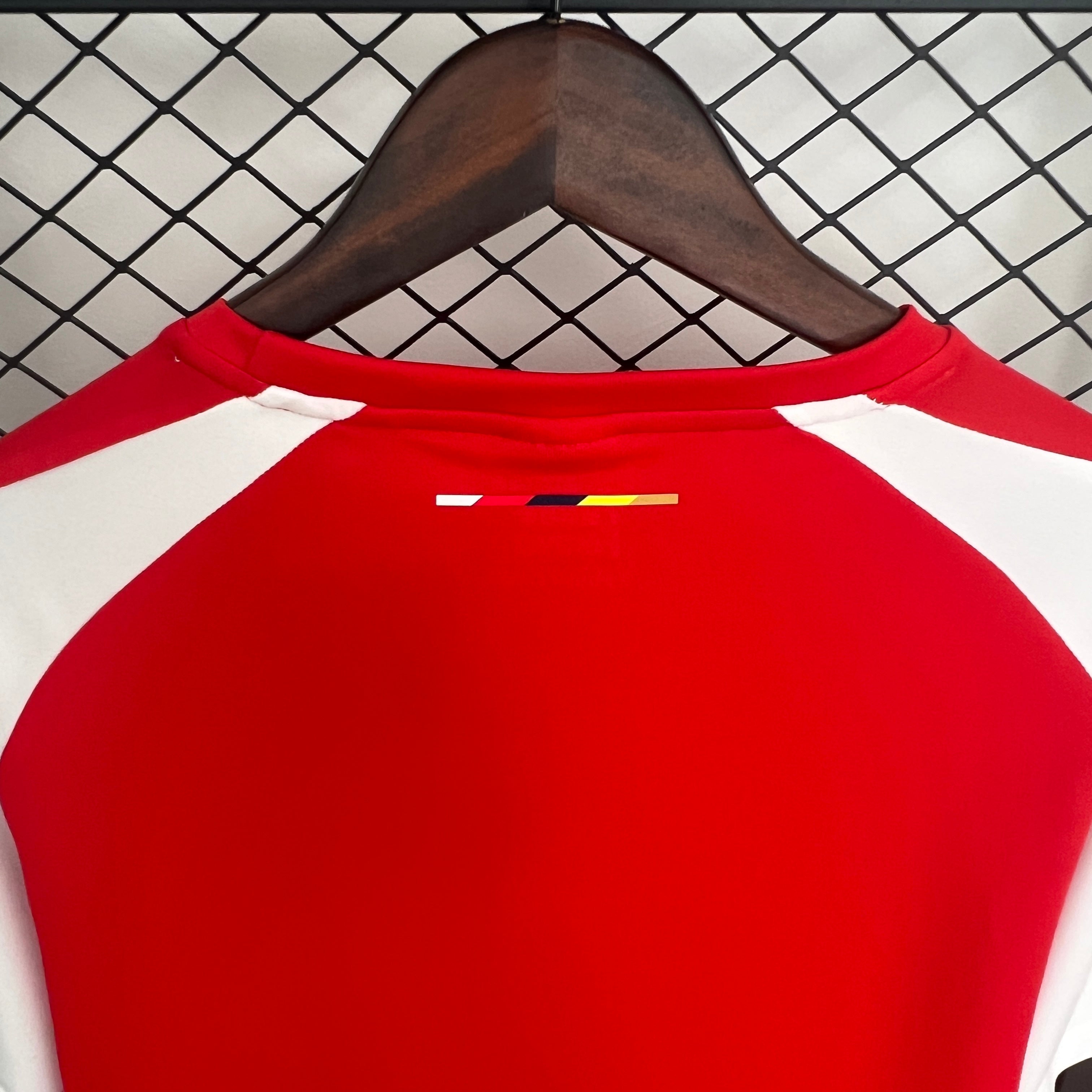 2000s Arsenal Retro Football Shirt | Red White Home