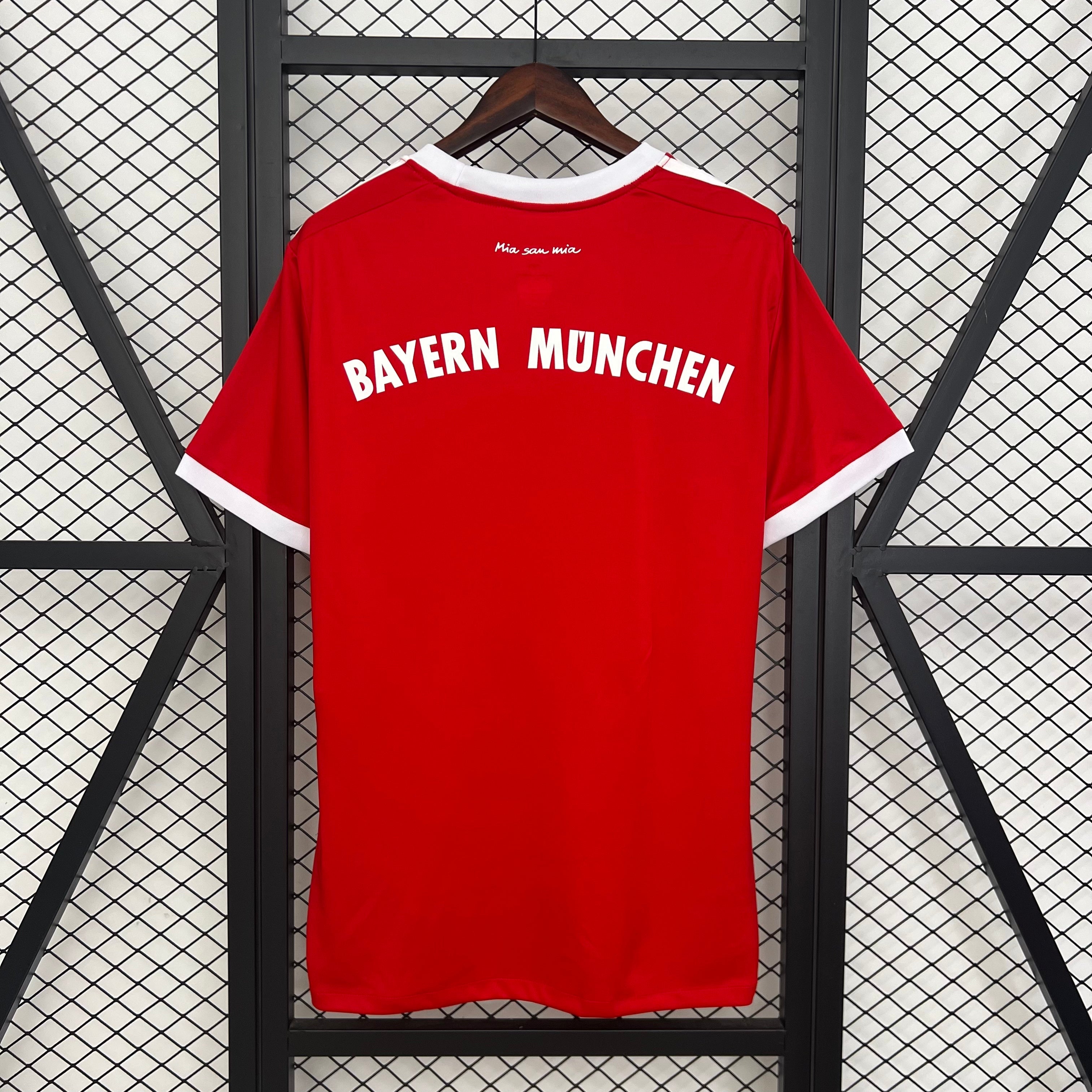 2020s Bayern Munchen Retro Football Shirt | Red White Home