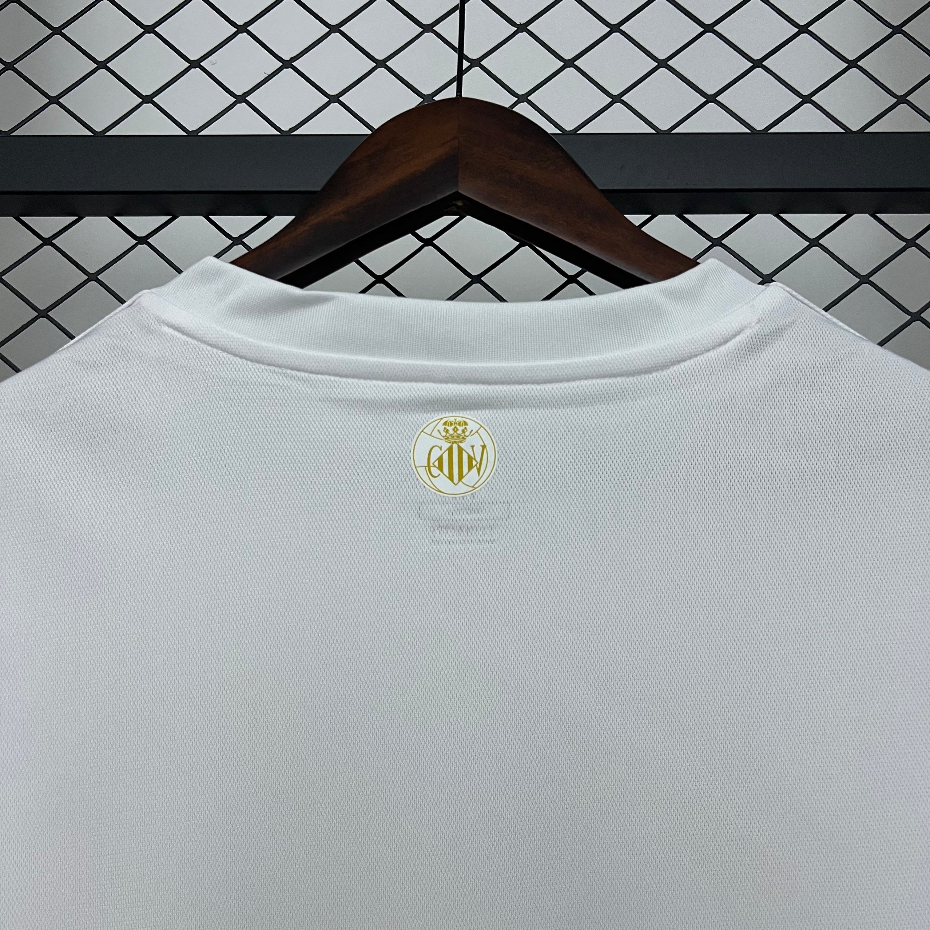 2010s Valencia Retro Football Shirt | White Gold Home