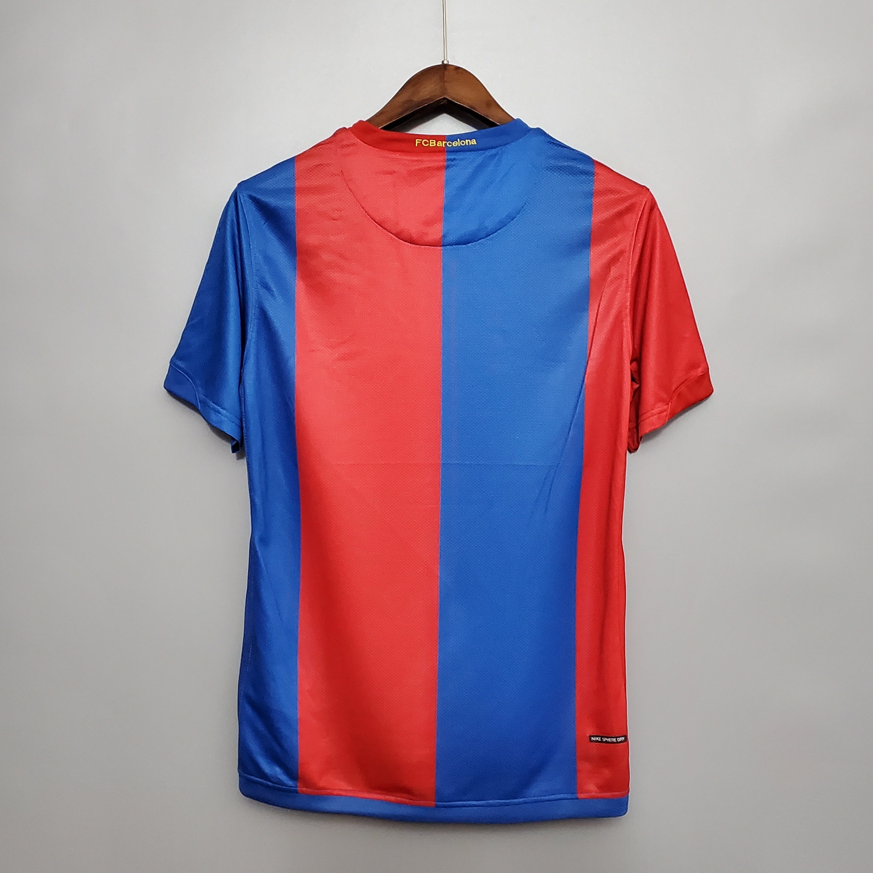 2000s Barcelona Retro Football Shirt | Red Blue Home