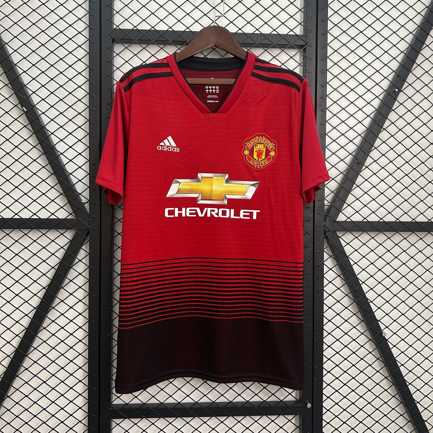 2010s Manchester United Retro Football Shirt | Red Black Home