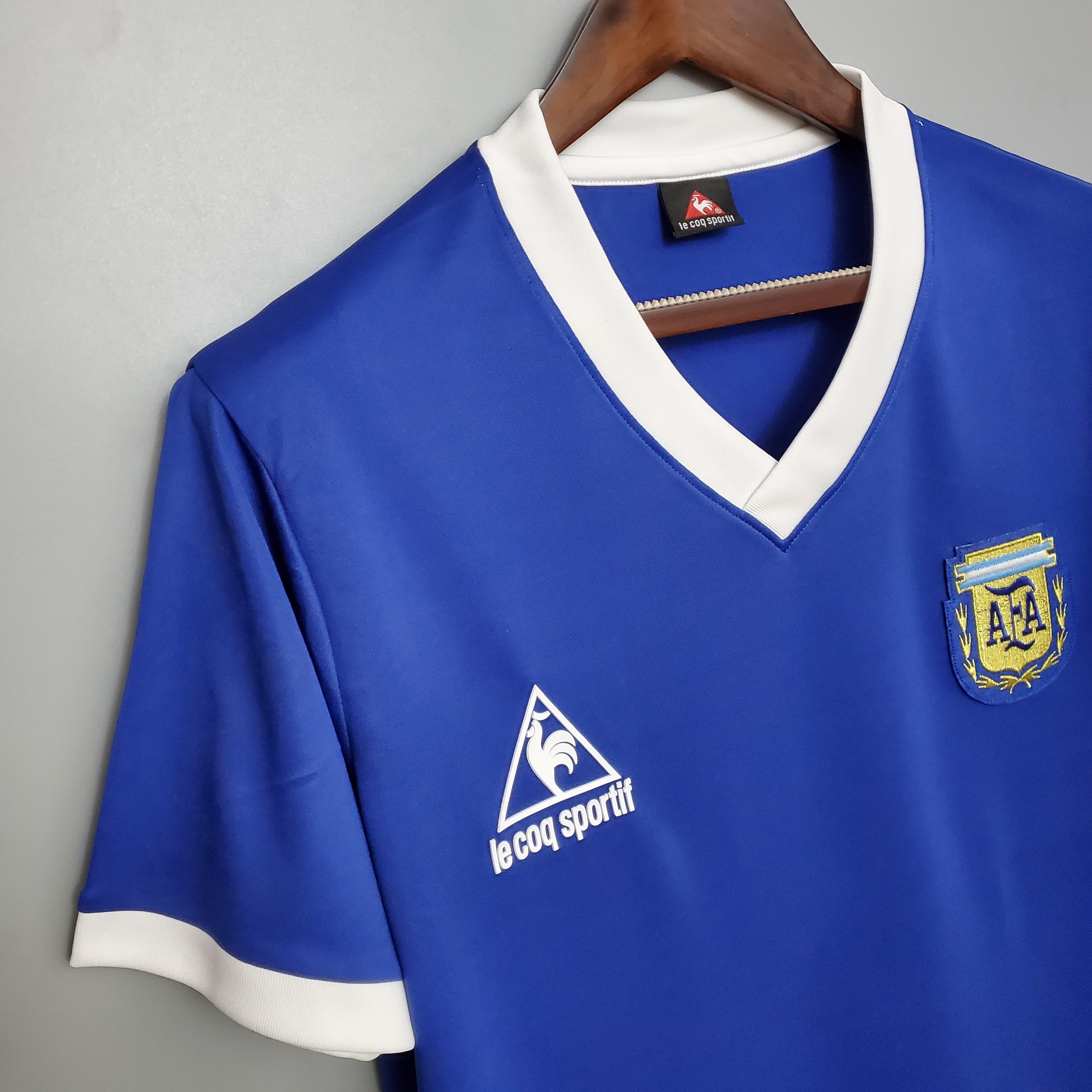 1970s Argentina Retro Football Shirt | Blue White Home