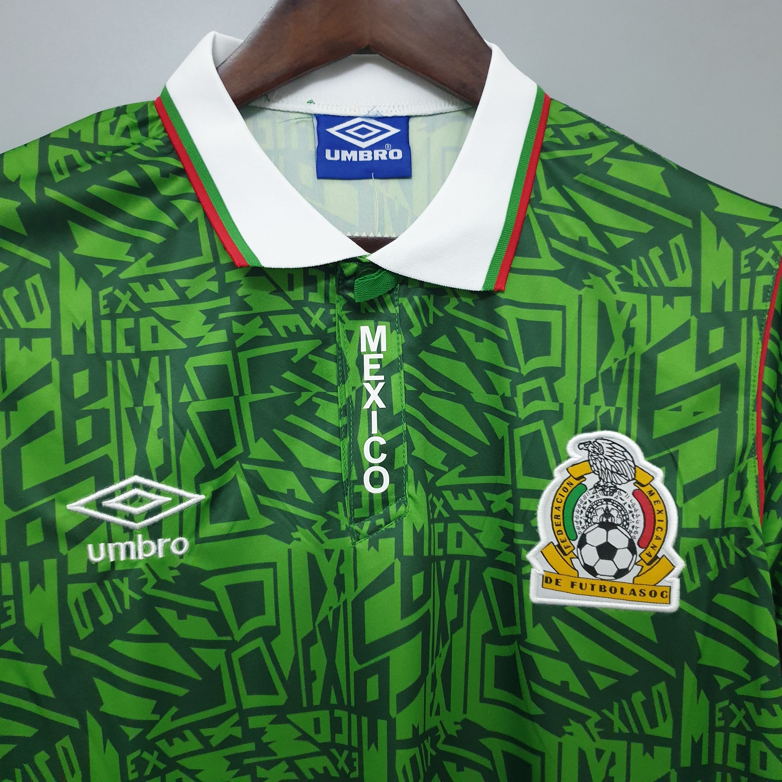 1990s Mexico Retro Football Shirt | Green White Home