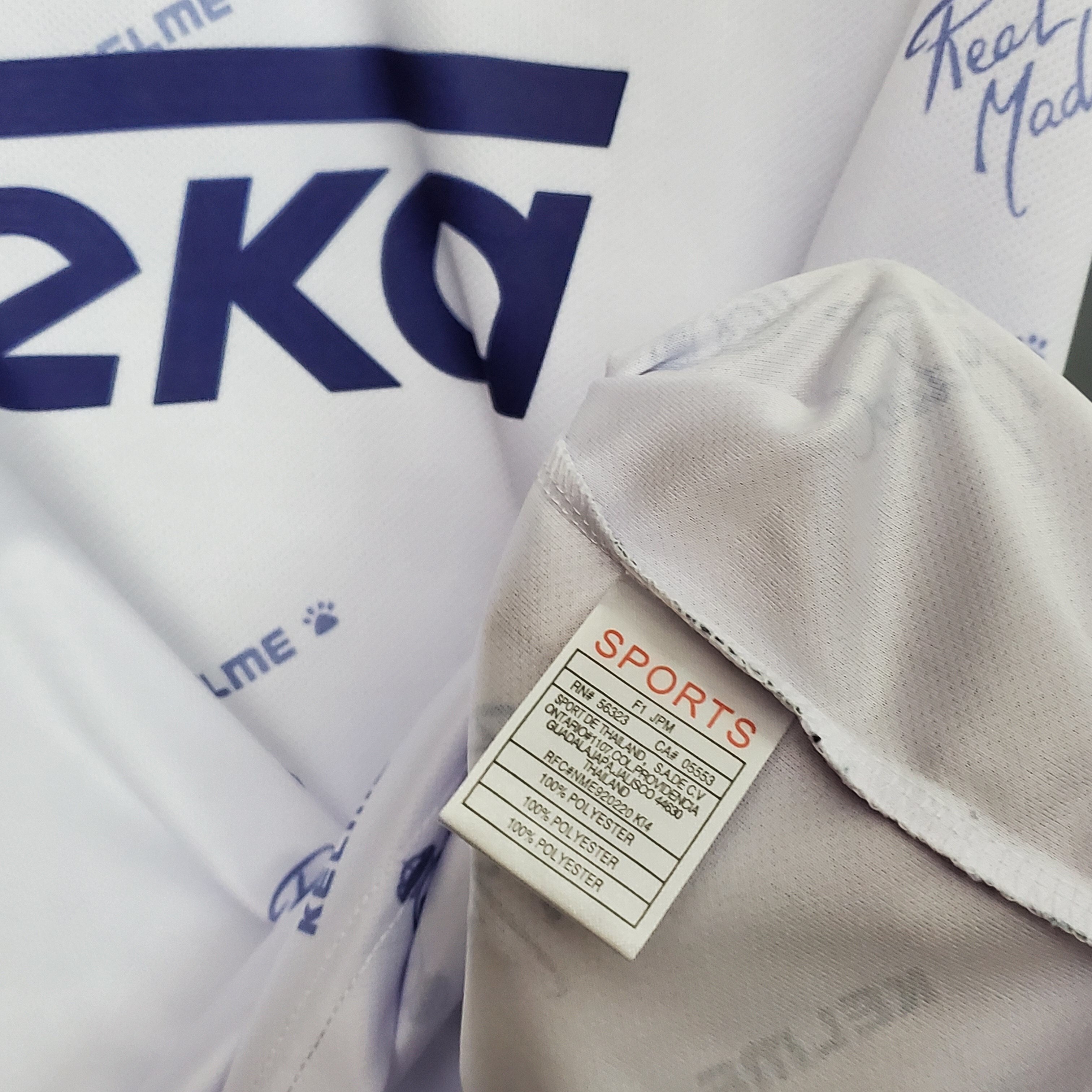 1990s Real Madrid Retro Football Shirt | White Navy Home