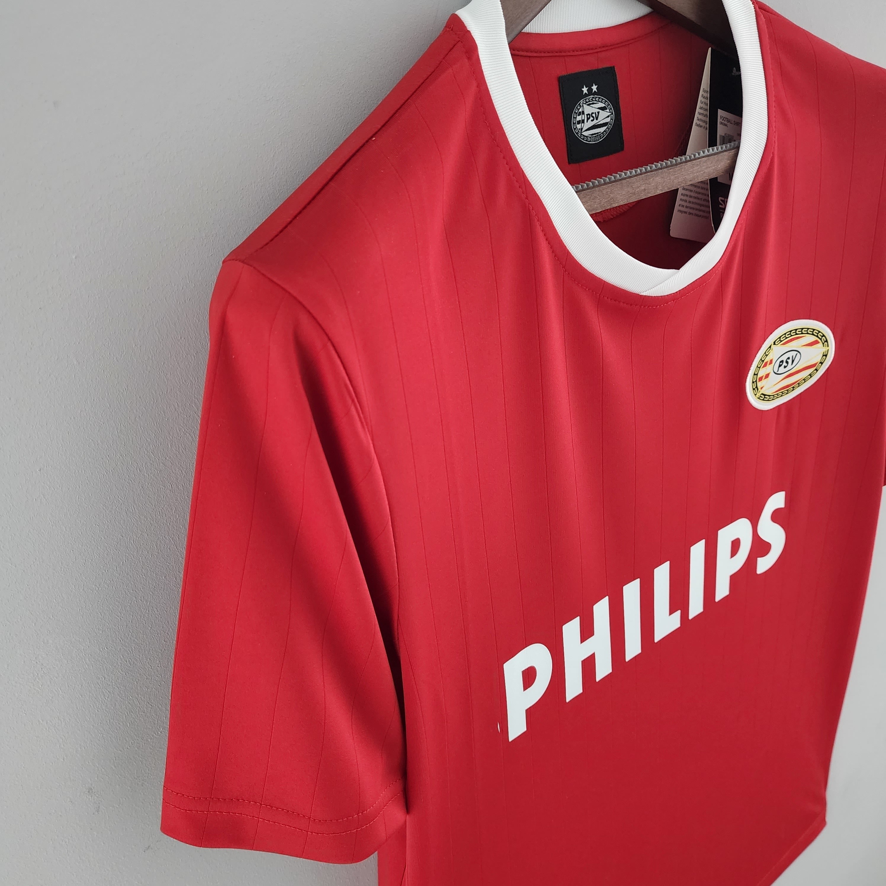 1980s PSV Eindhoven Retro Football Shirt | Red White Home
