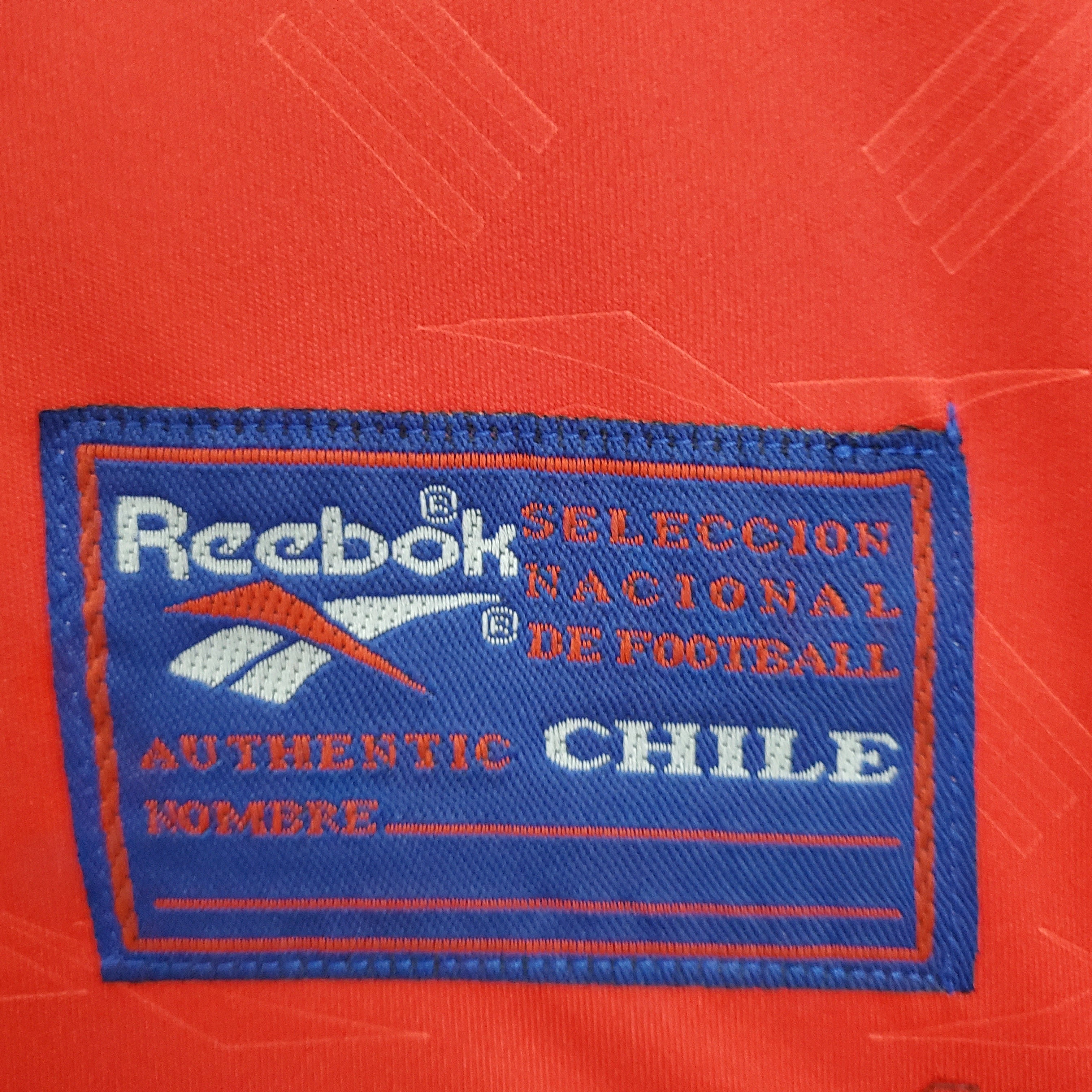 1980s Chile Retro Football Shirt | Red Blue Home