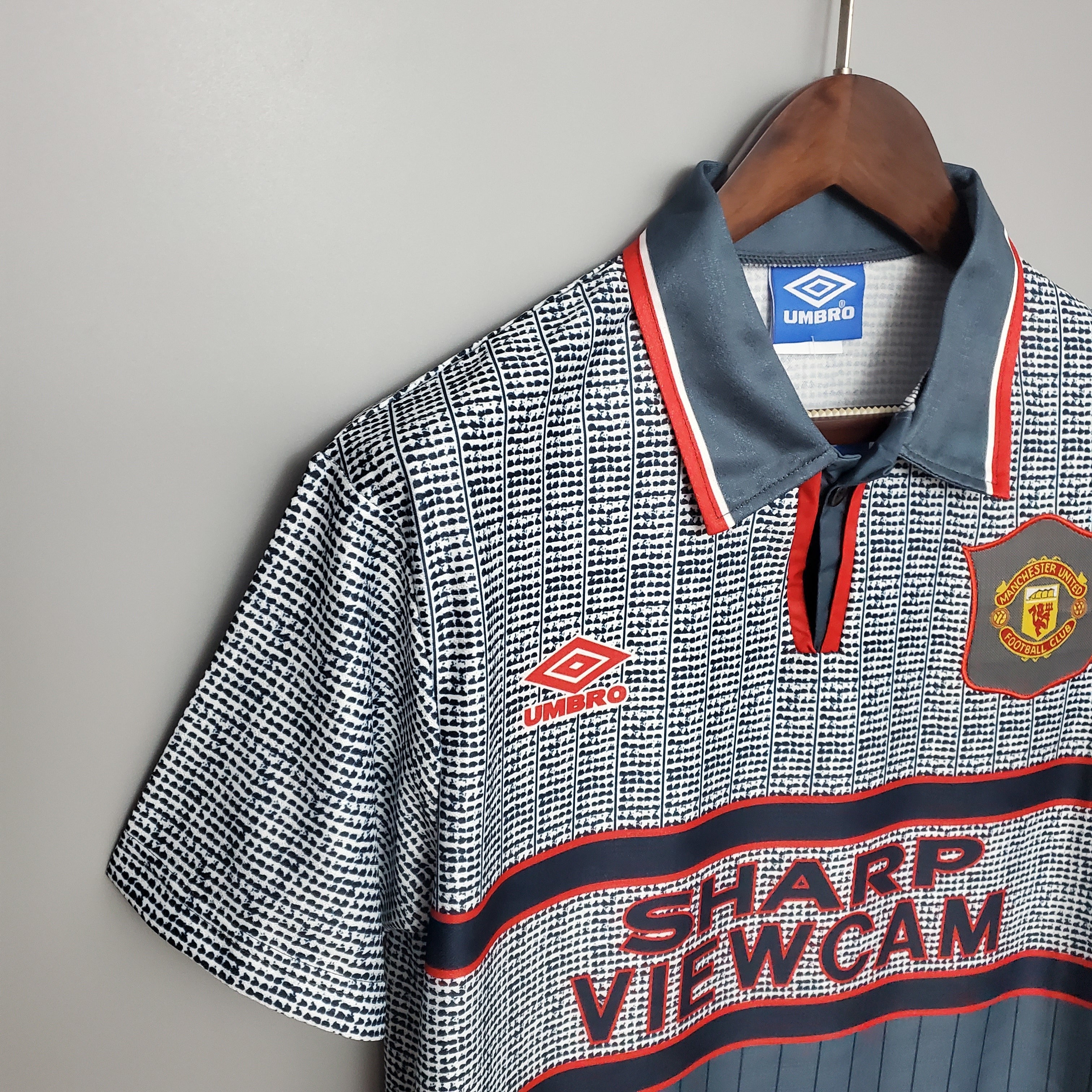1990s Manchester United Retro Football Shirt | Grey Black Home