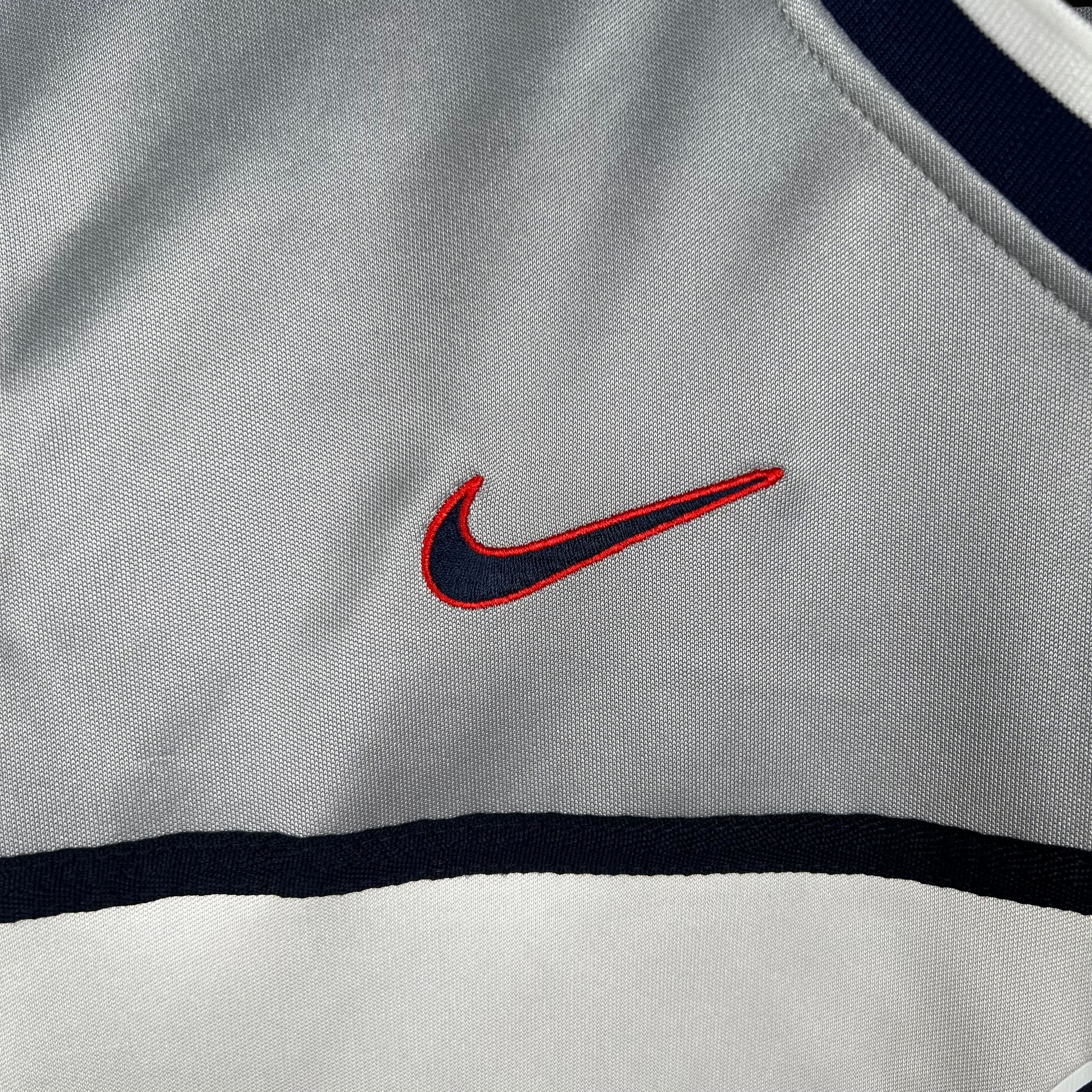 1990s Paris Saint-Germain Retro Football Shirt | Grey White Home