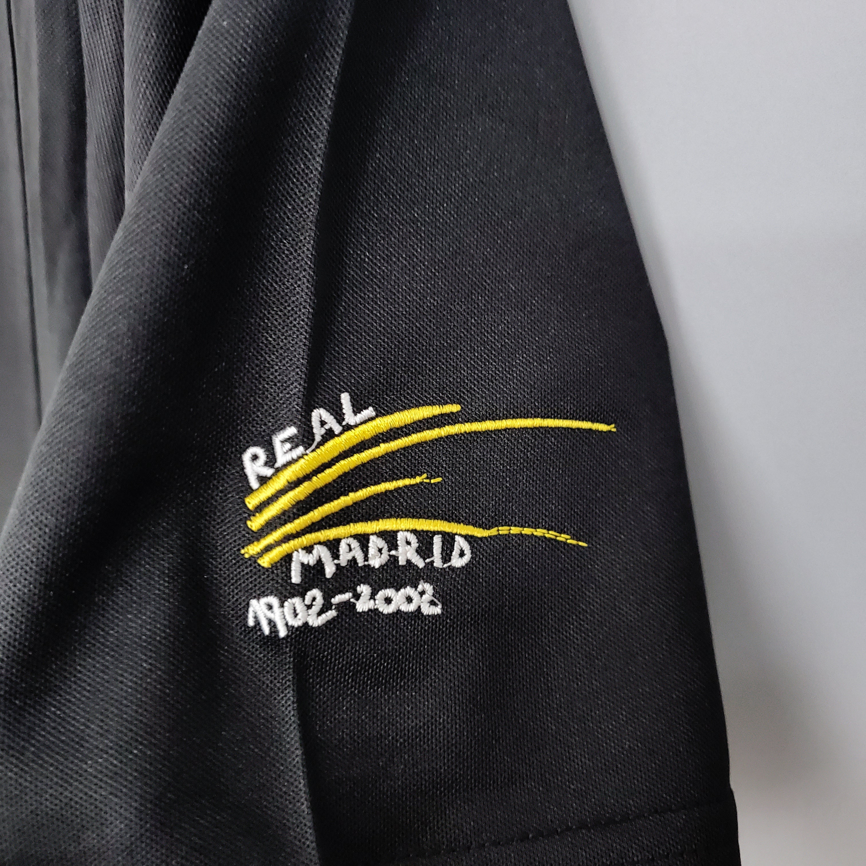 1990s Real Madrid Retro Football Shirt | Black Yellow Home