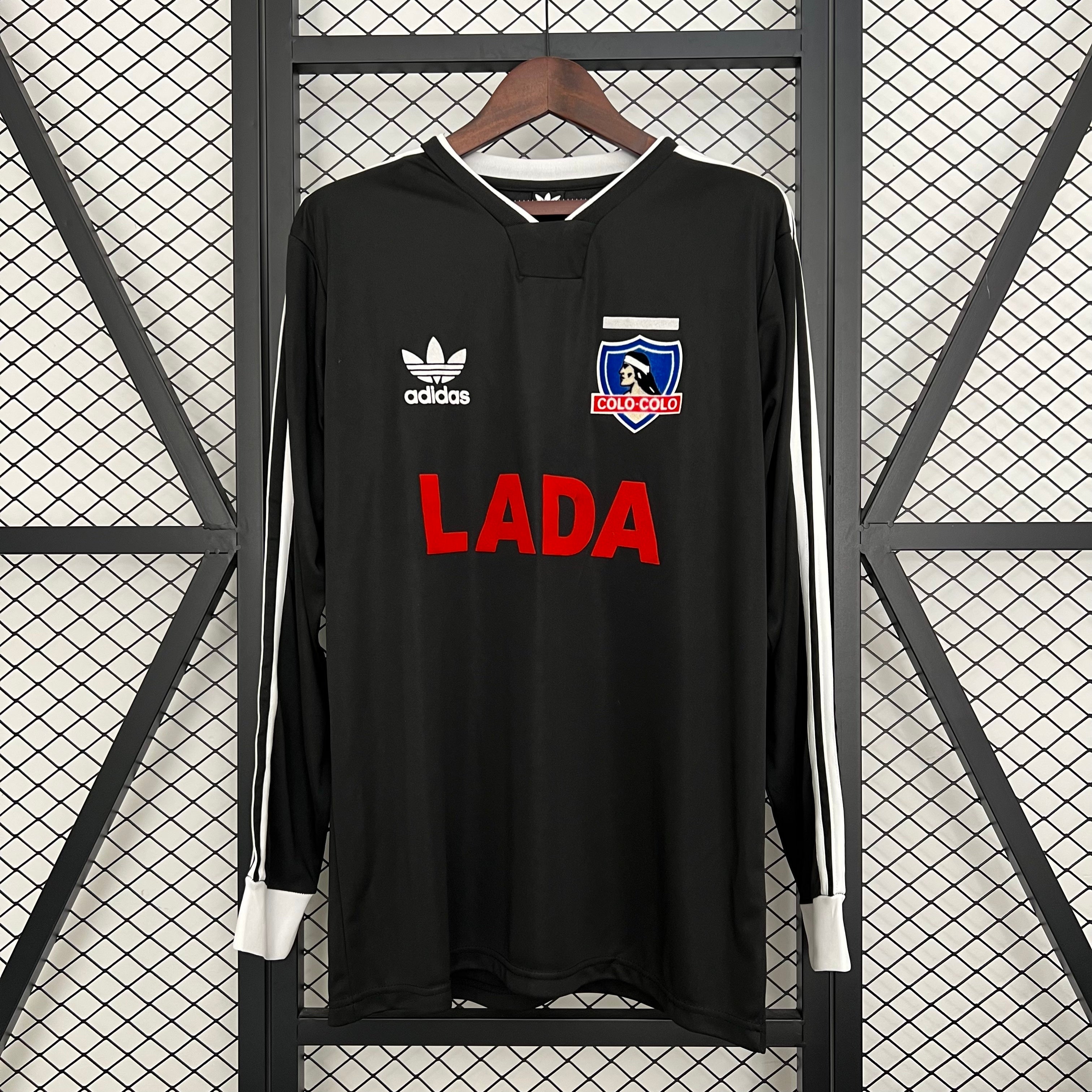 1990s Colo-Colo Retro Football Shirt | Black White Home