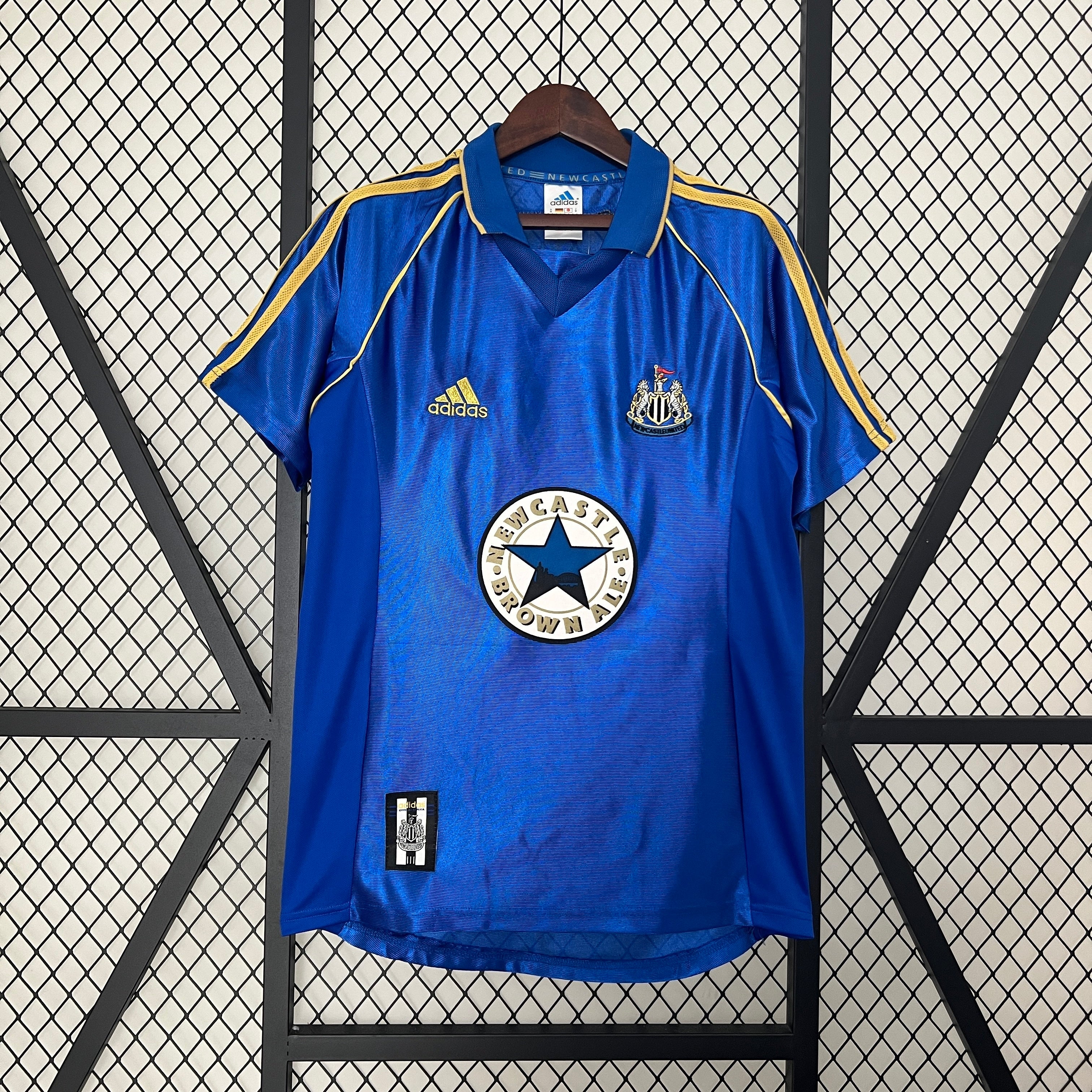 1990s Newcastle Retro Football Shirt | Blue Gold Home
